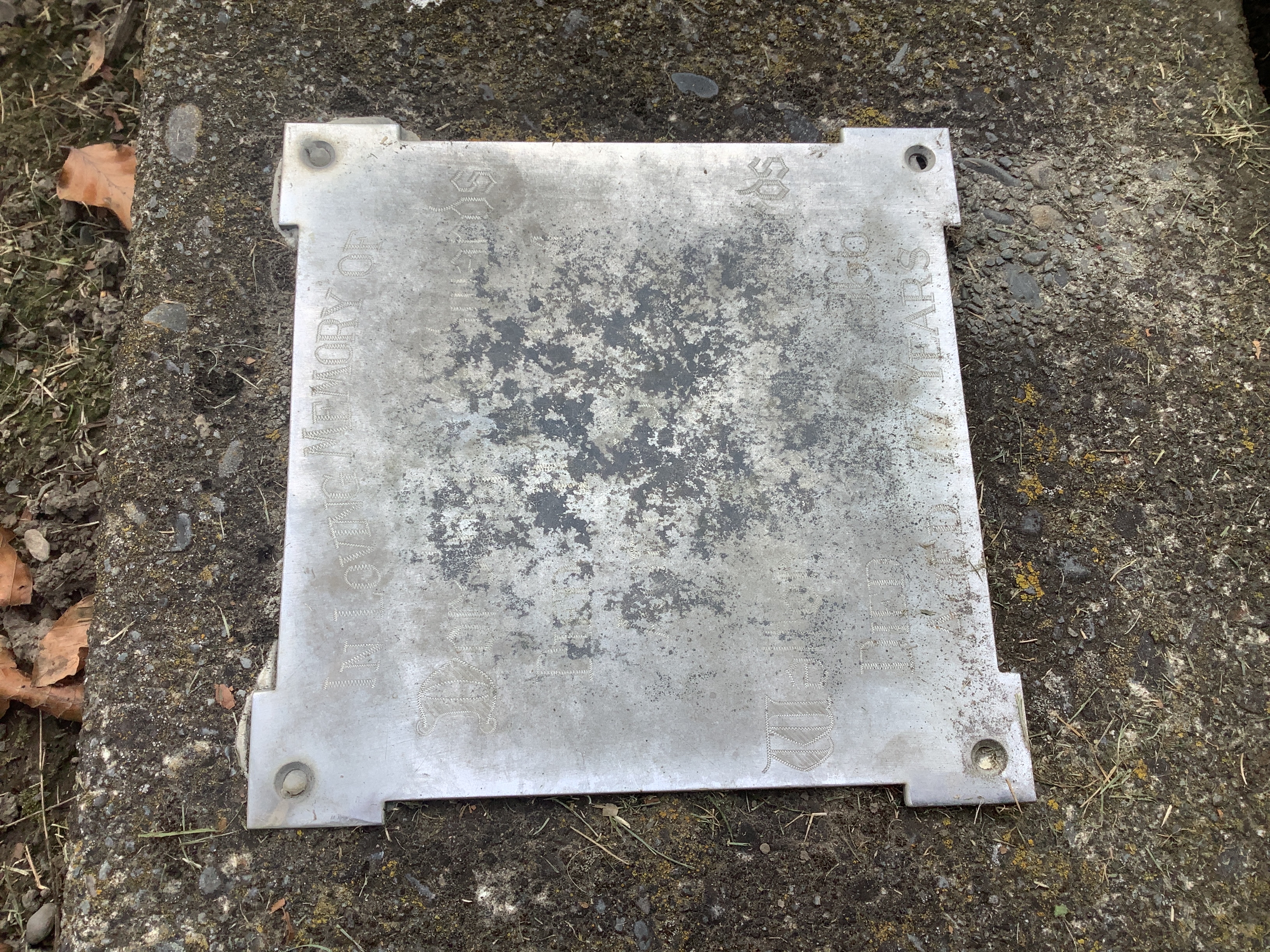 headstone