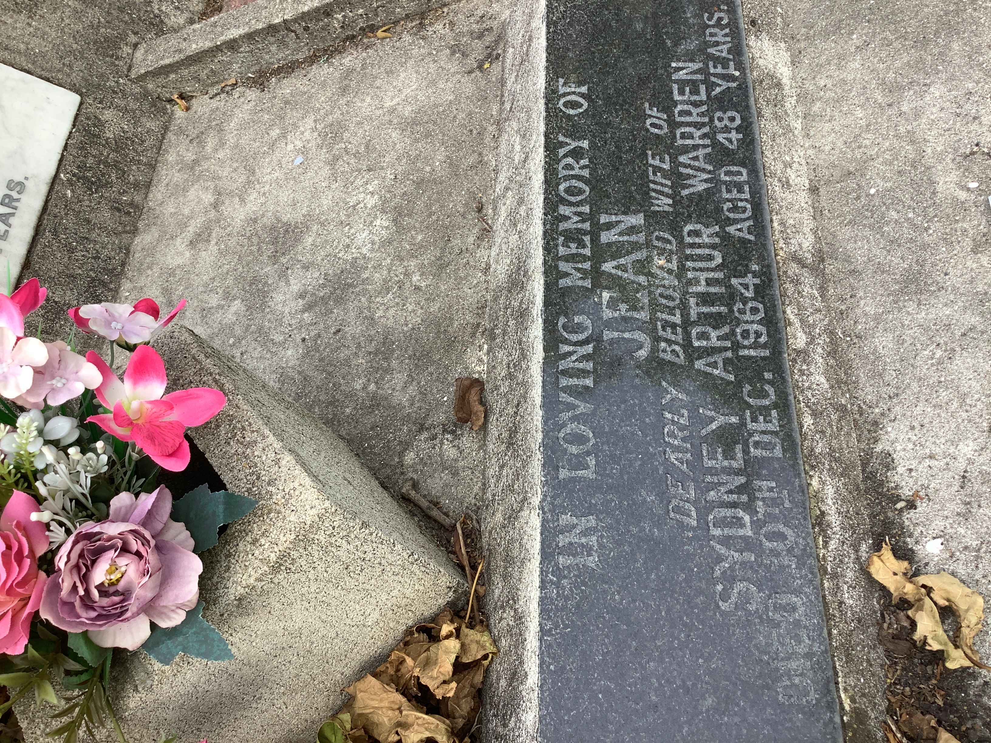 headstone