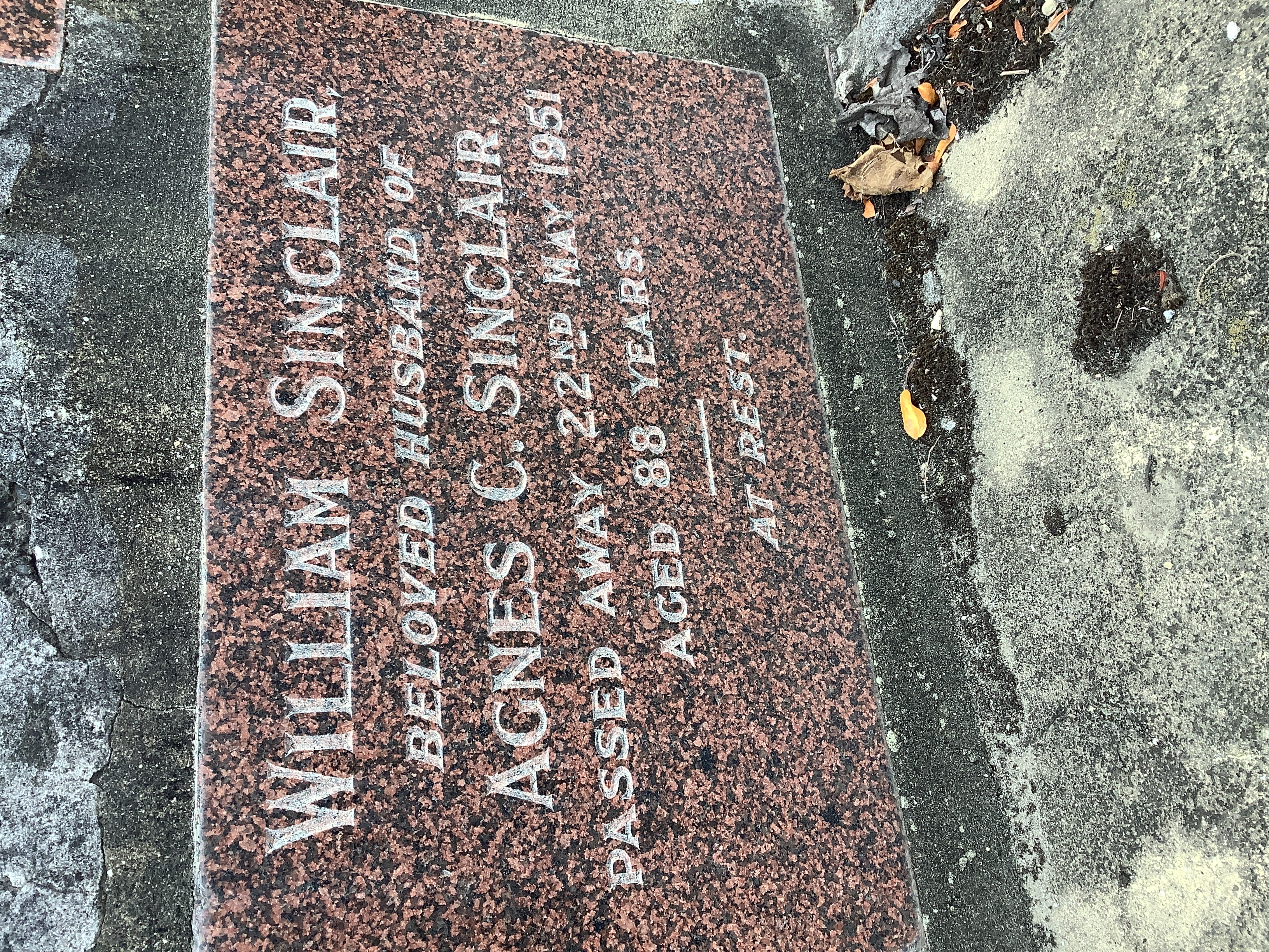 headstone