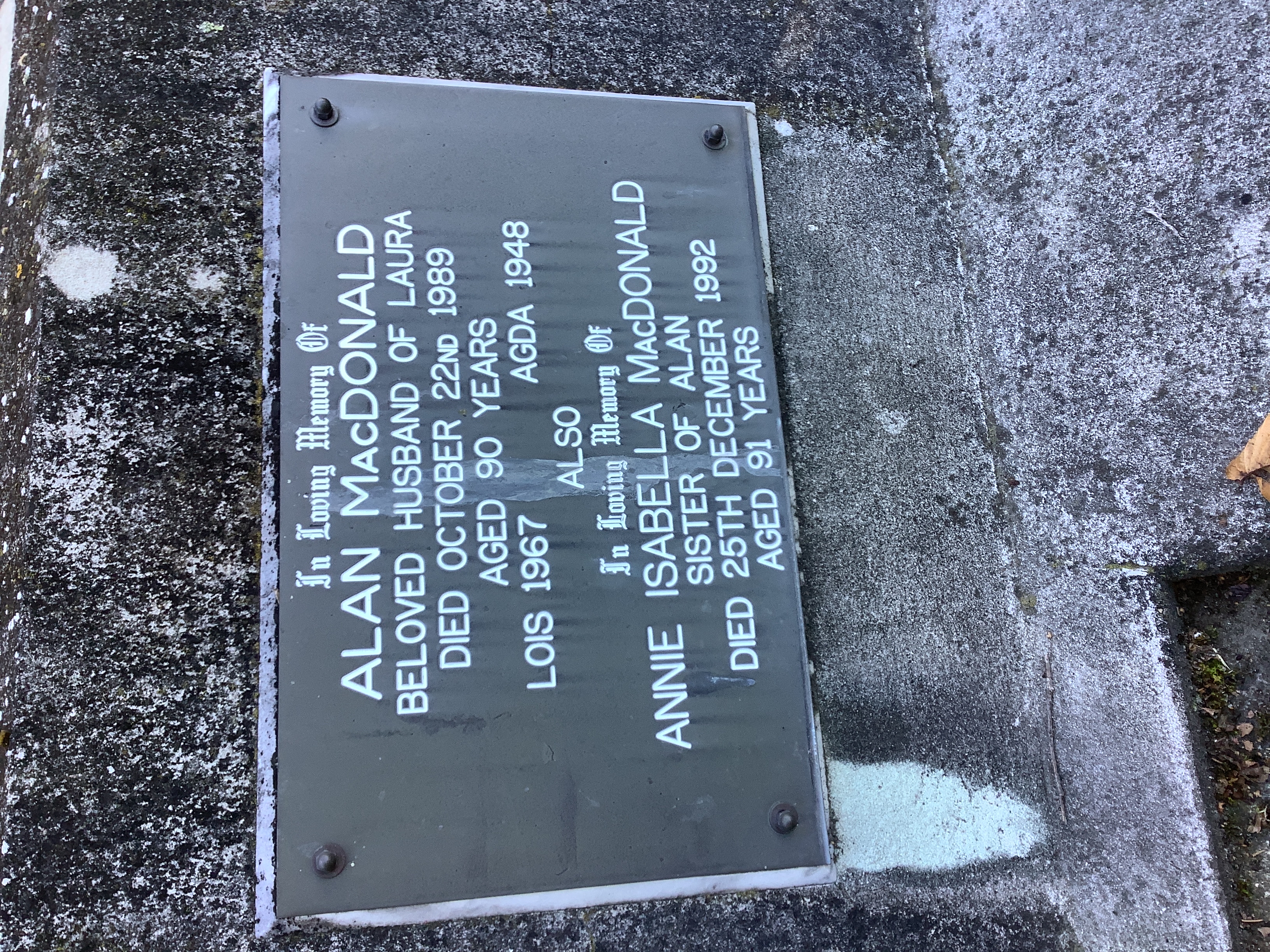 headstone