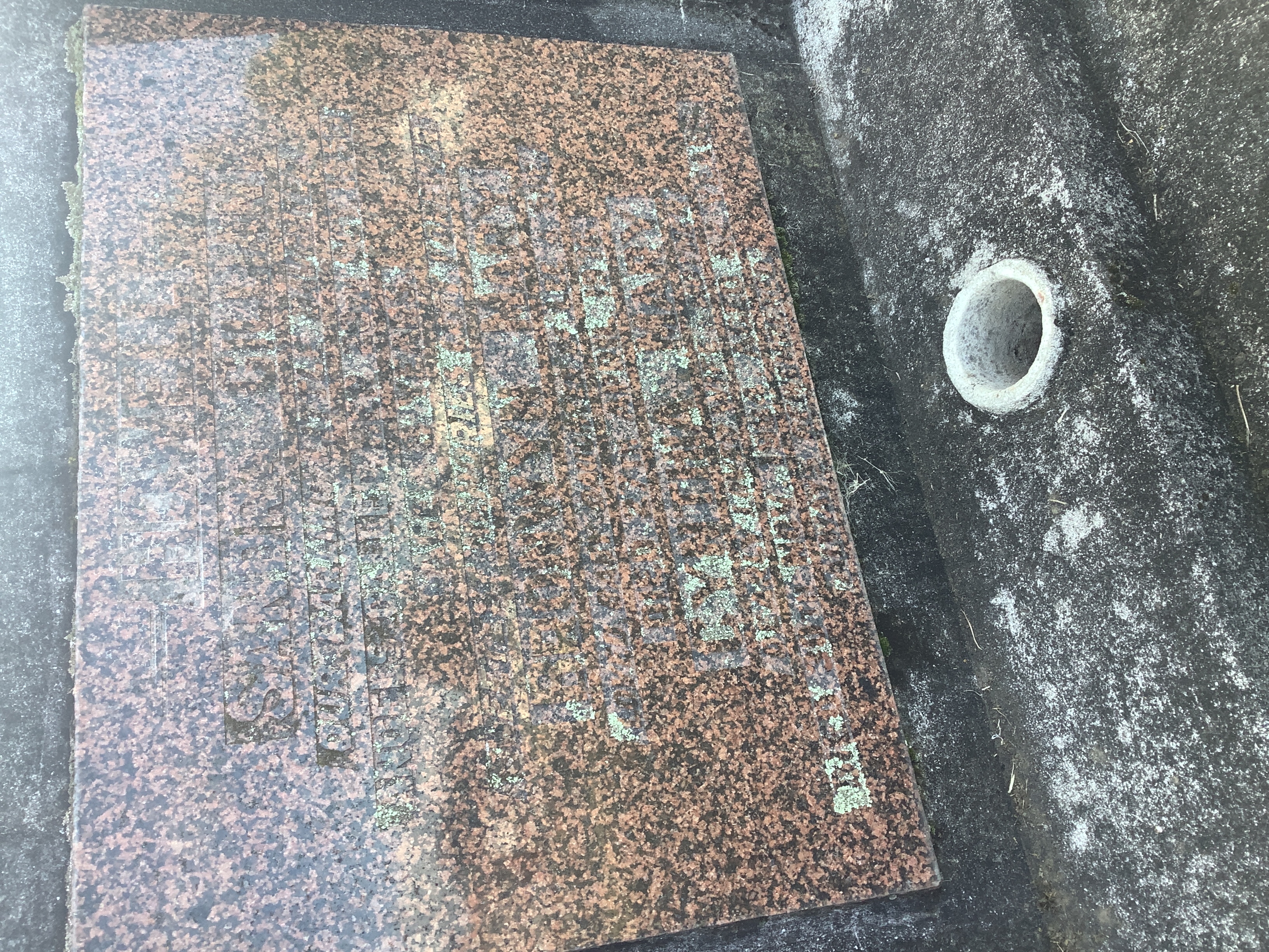 headstone