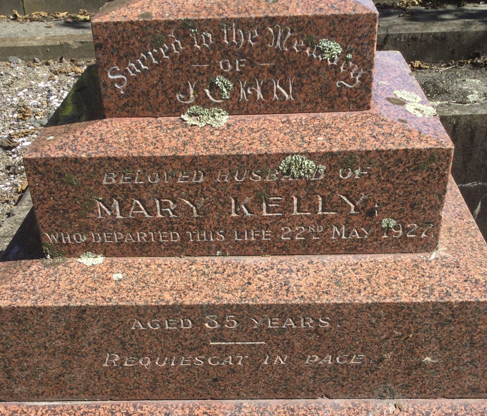 headstone