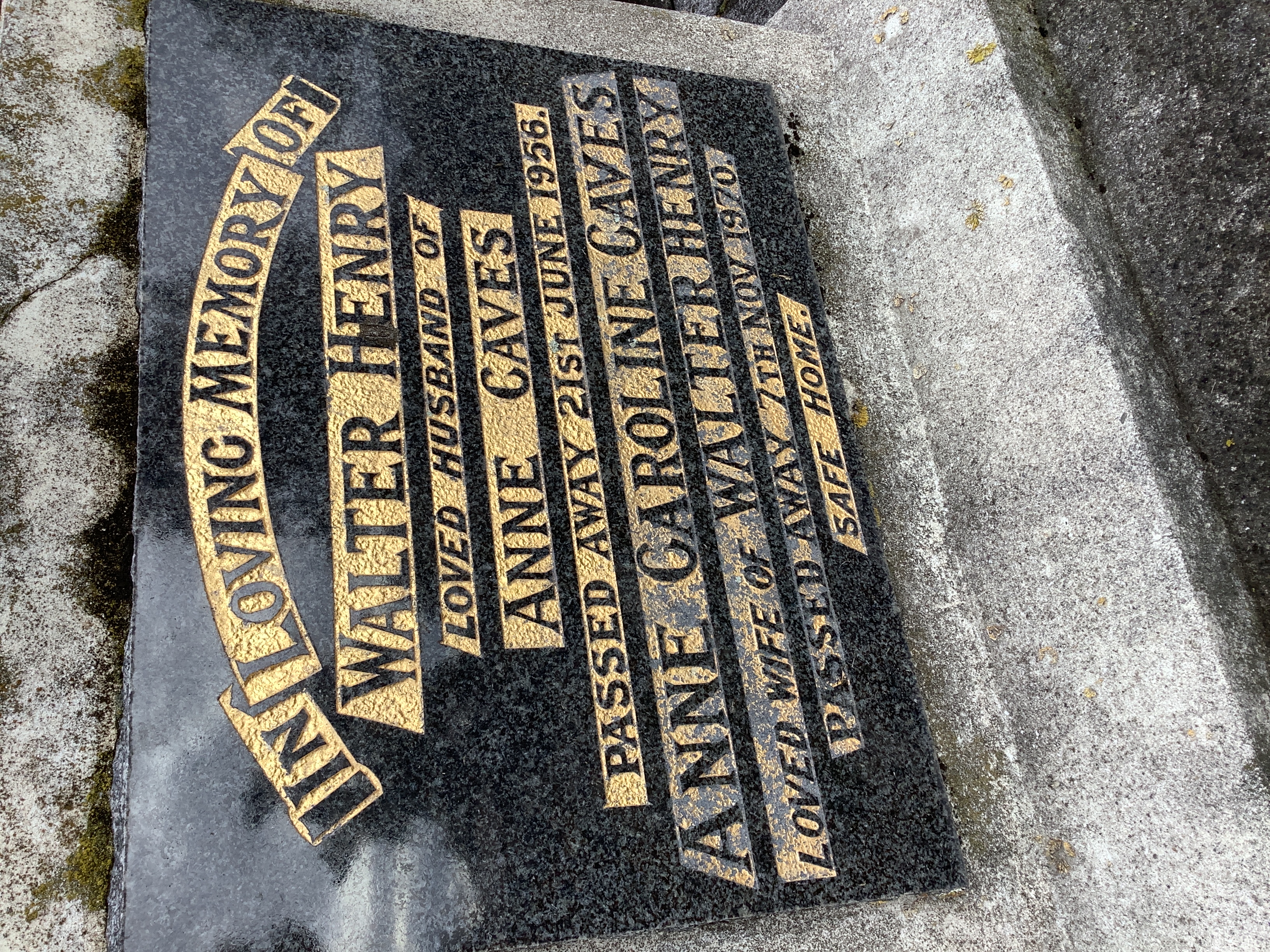 headstone