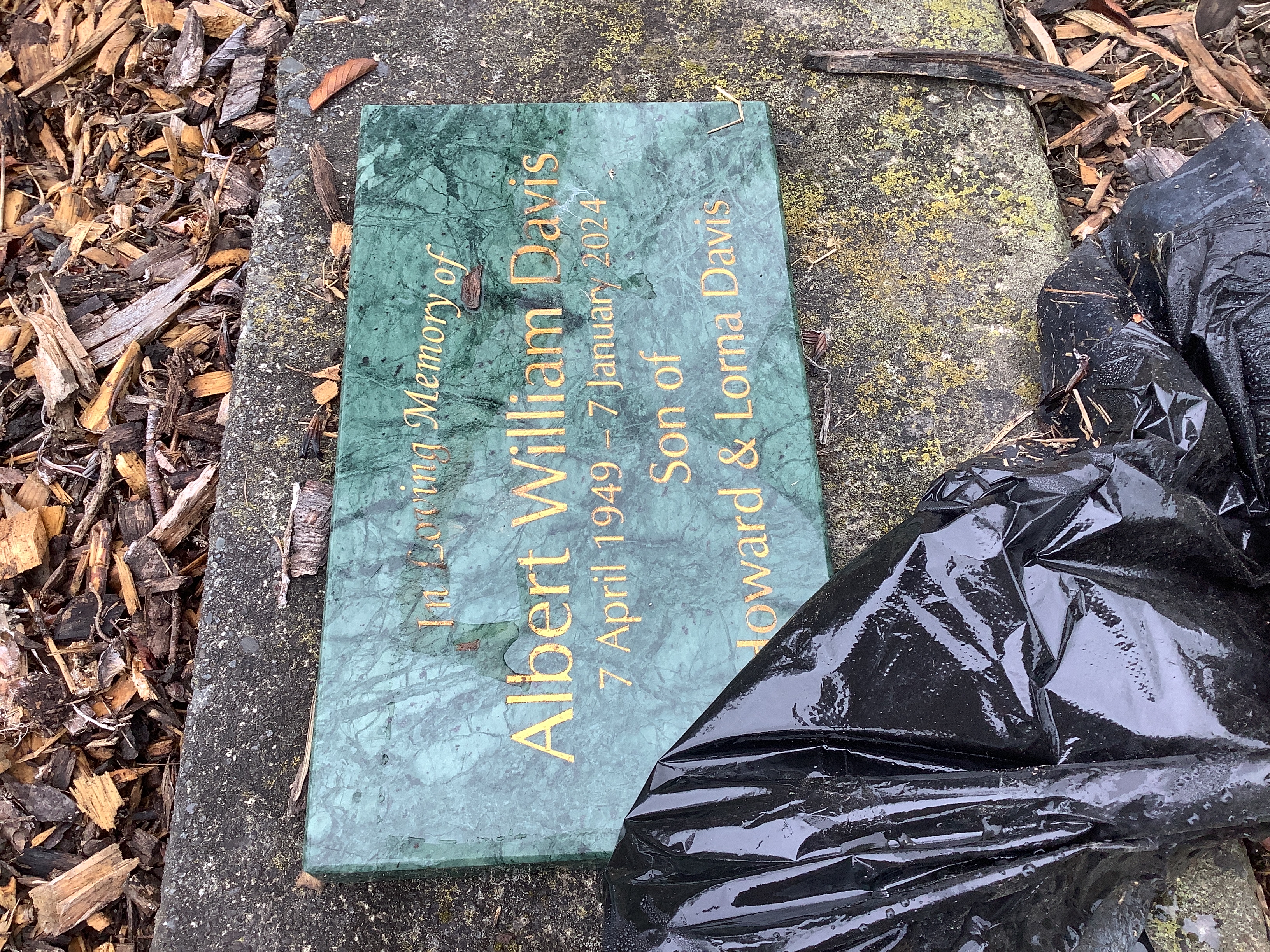 headstone