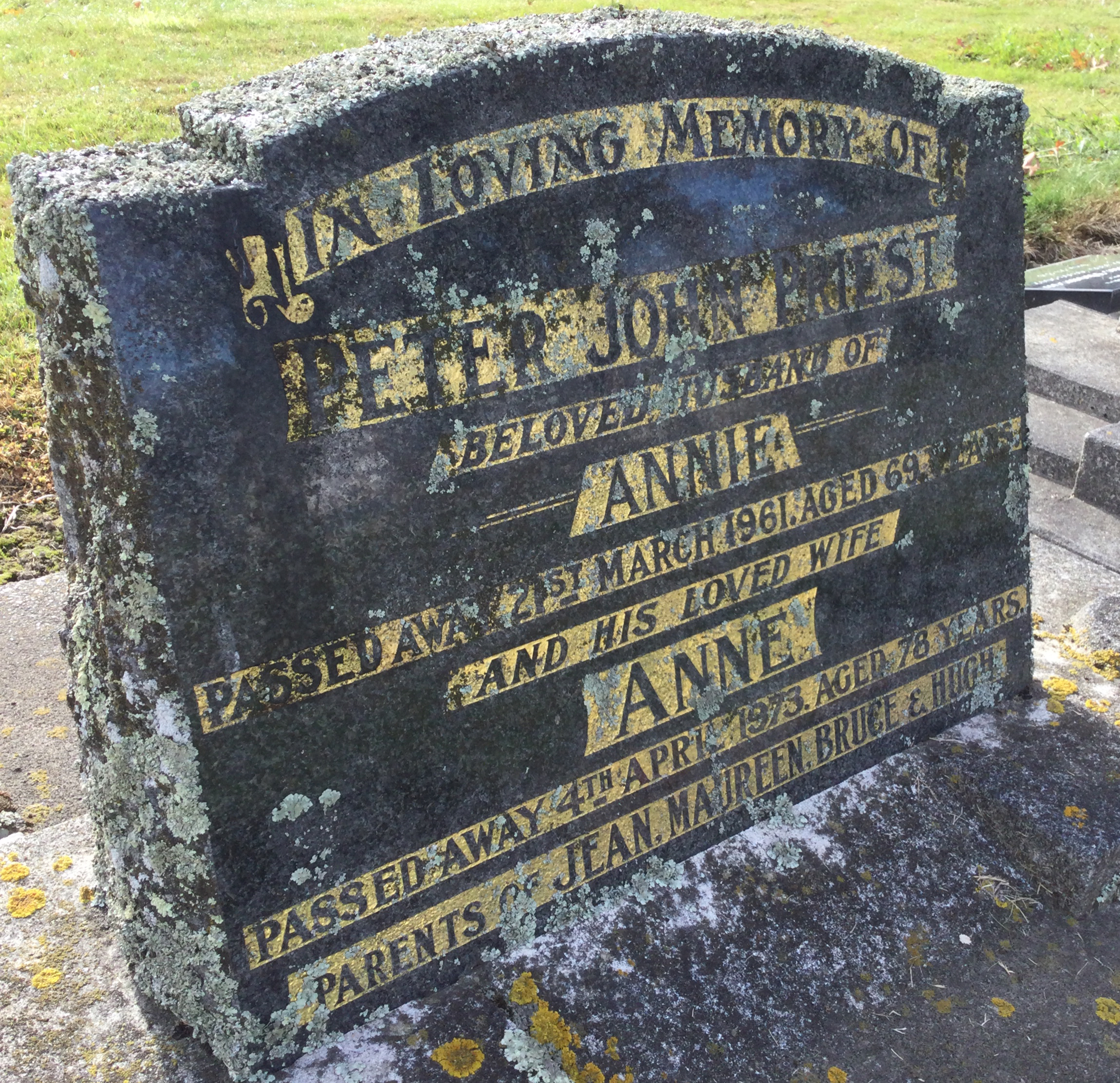 headstone