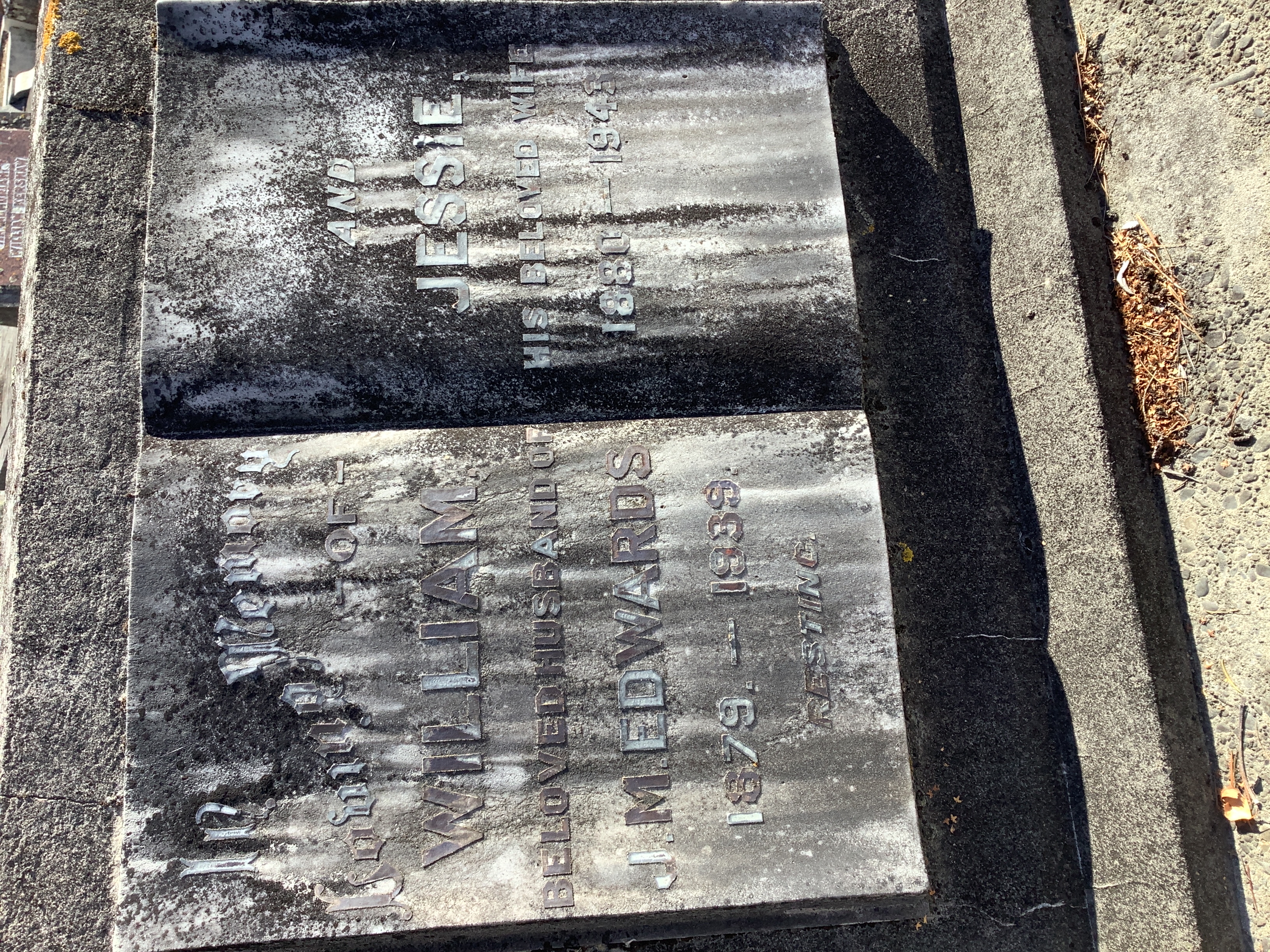 headstone