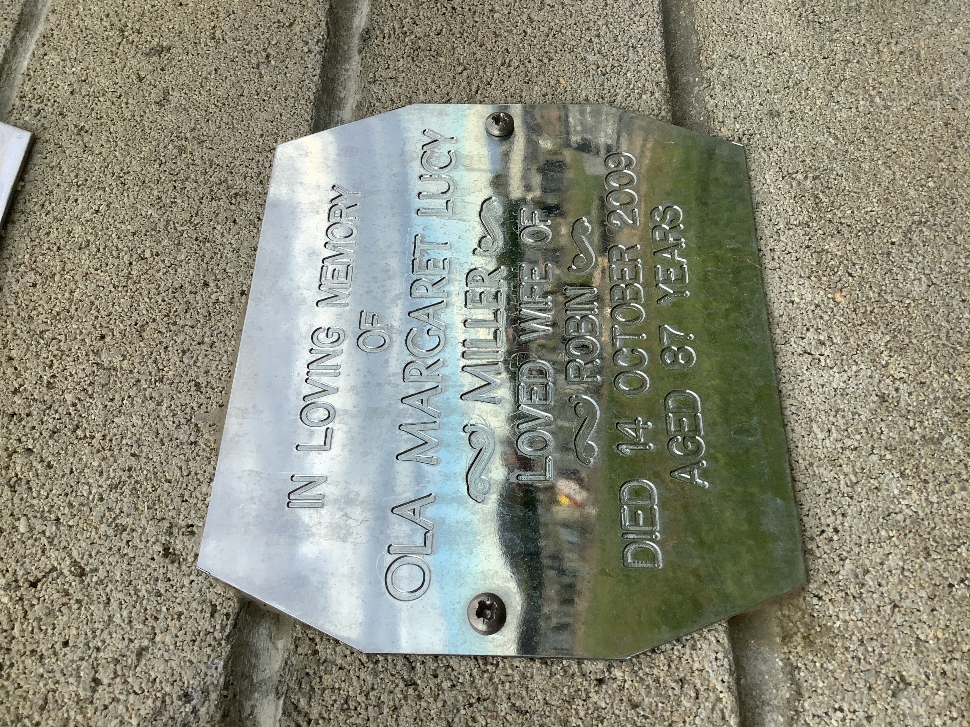 headstone