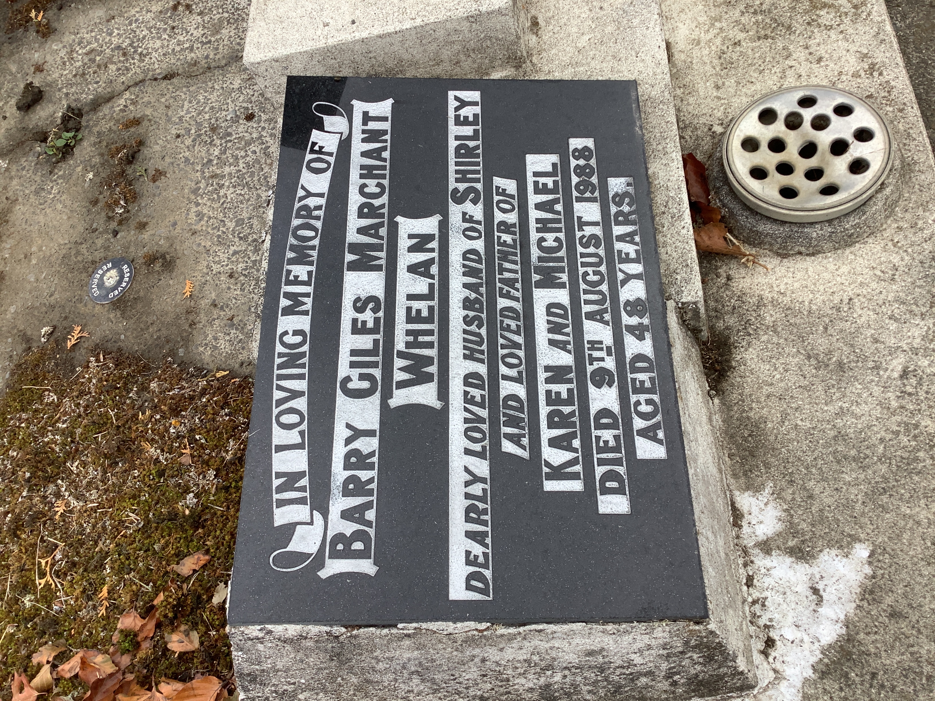 headstone