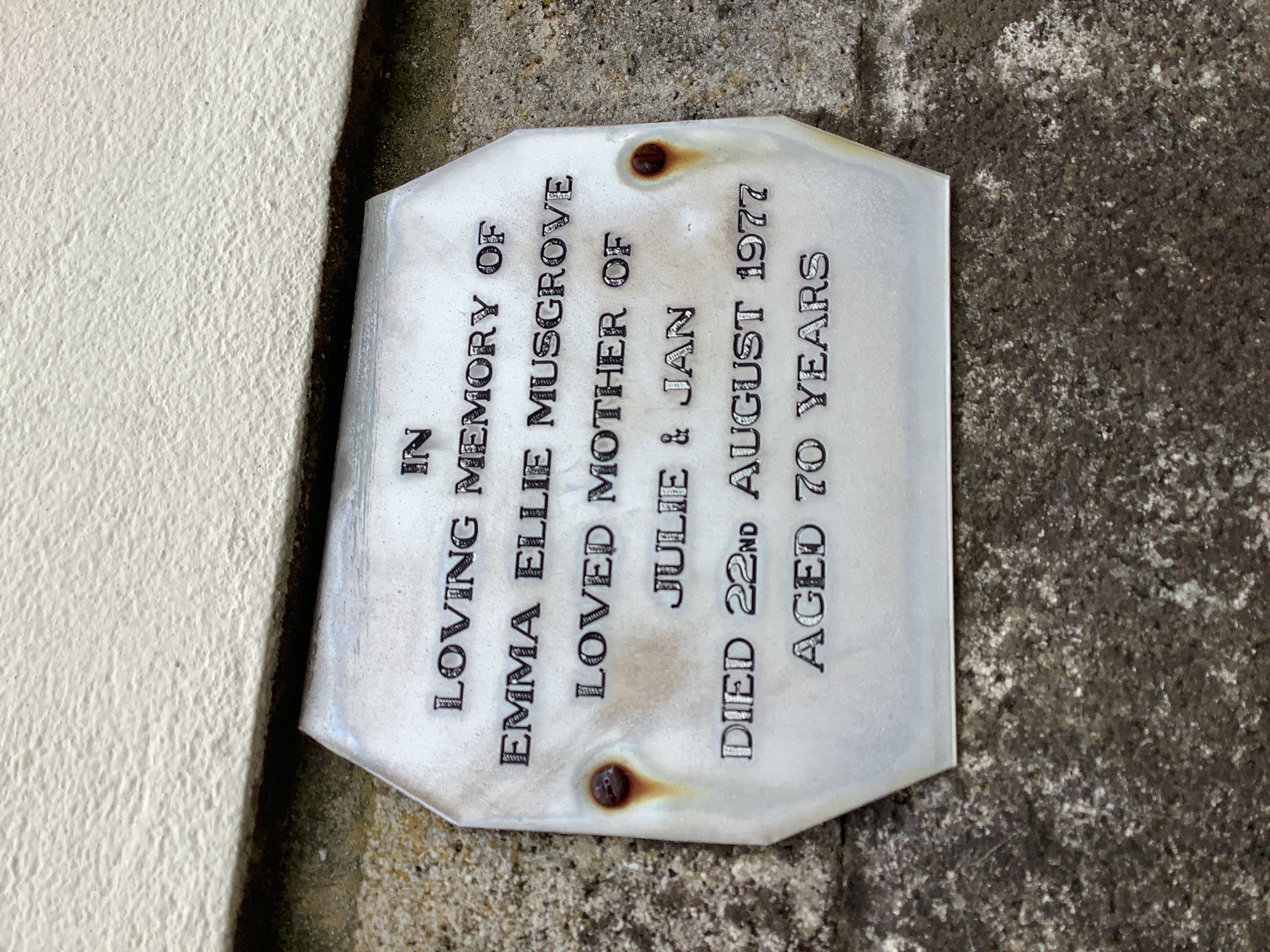 headstone