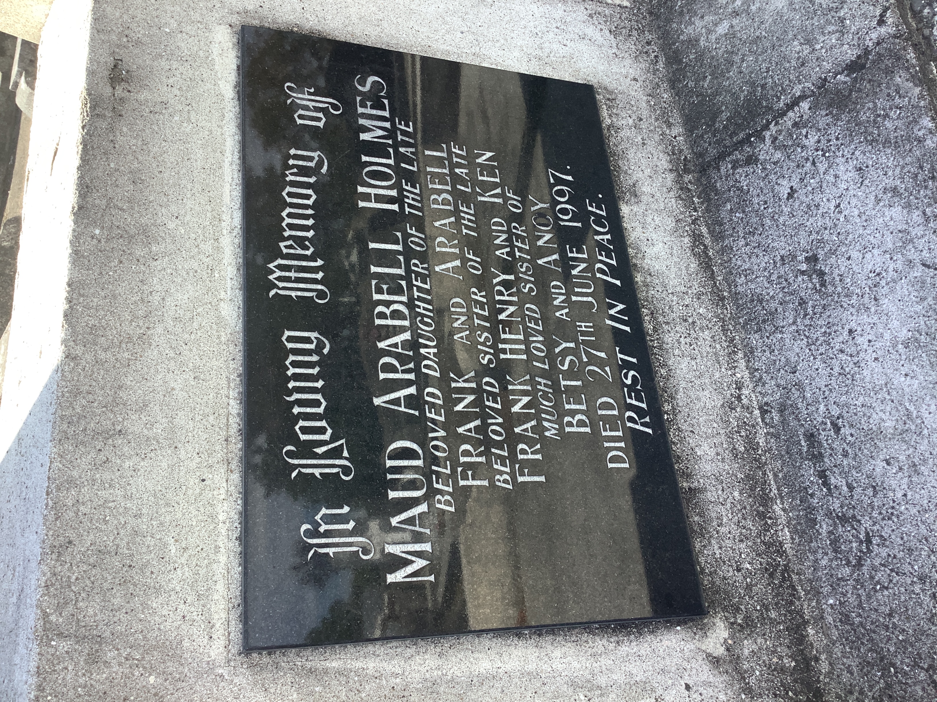 headstone