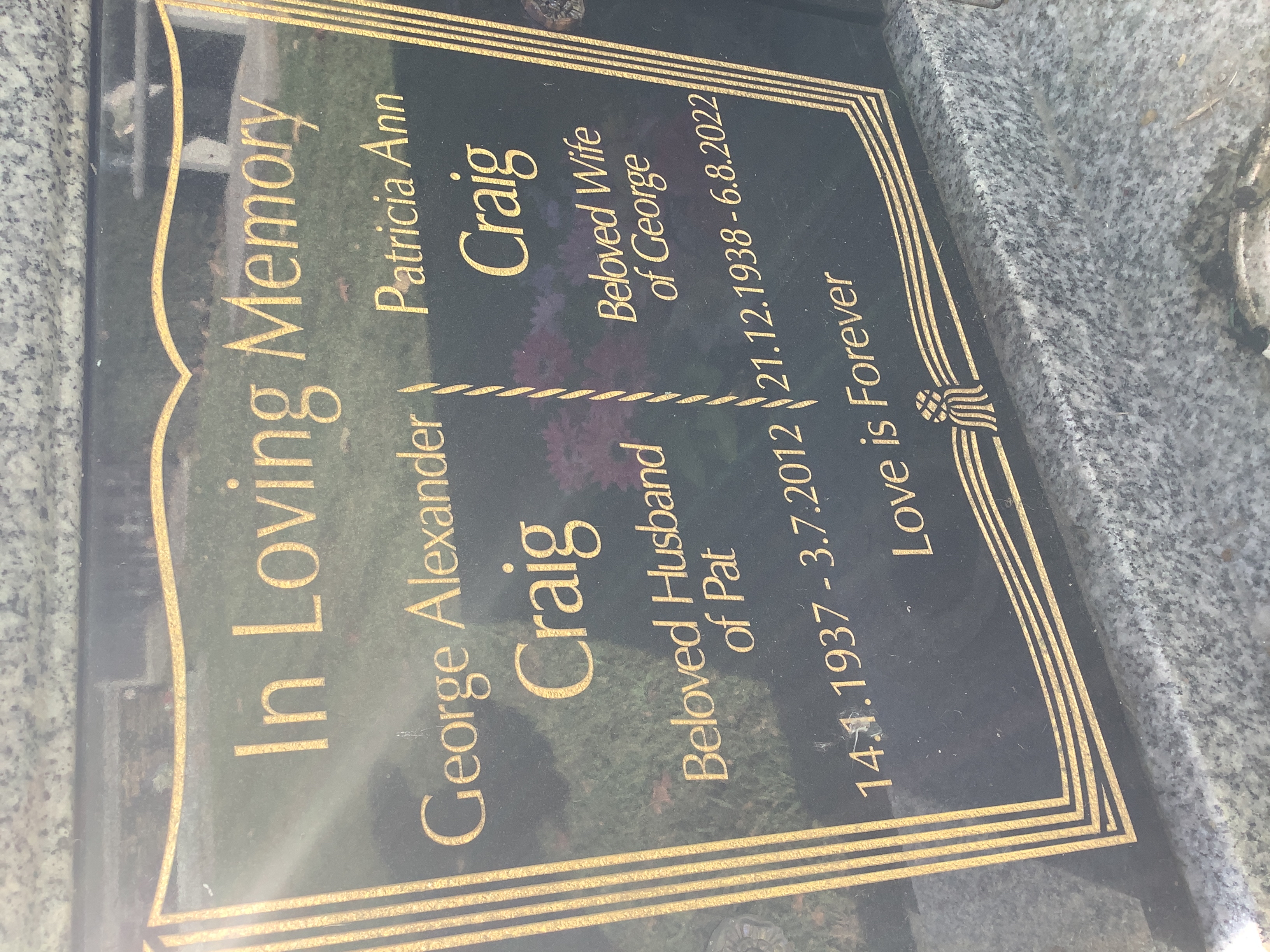 headstone