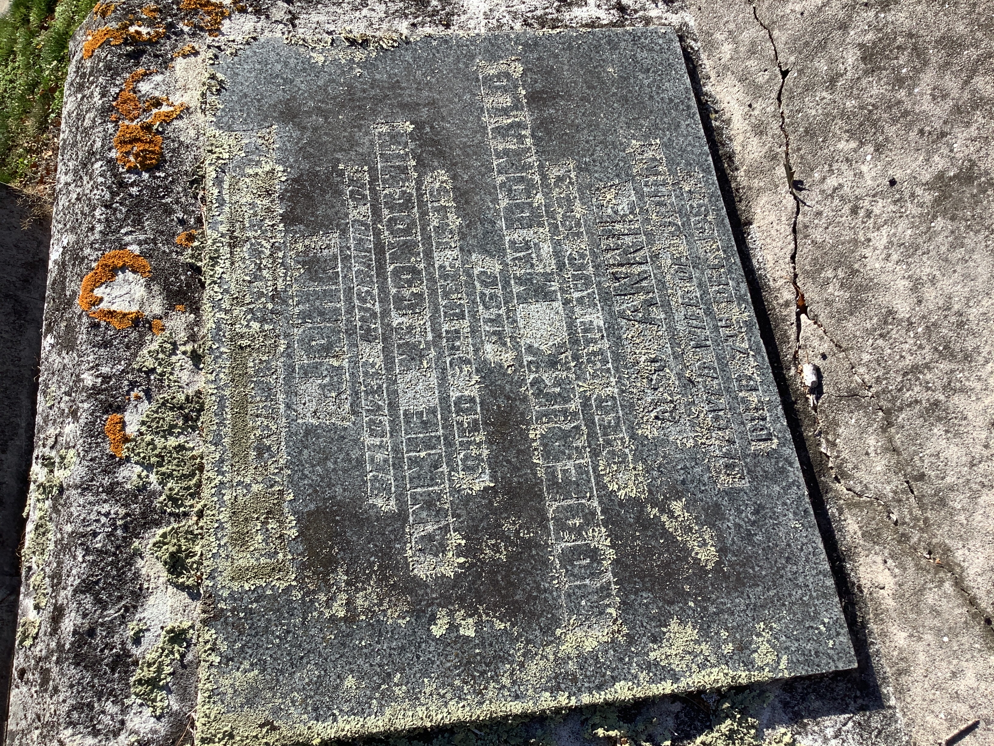 headstone