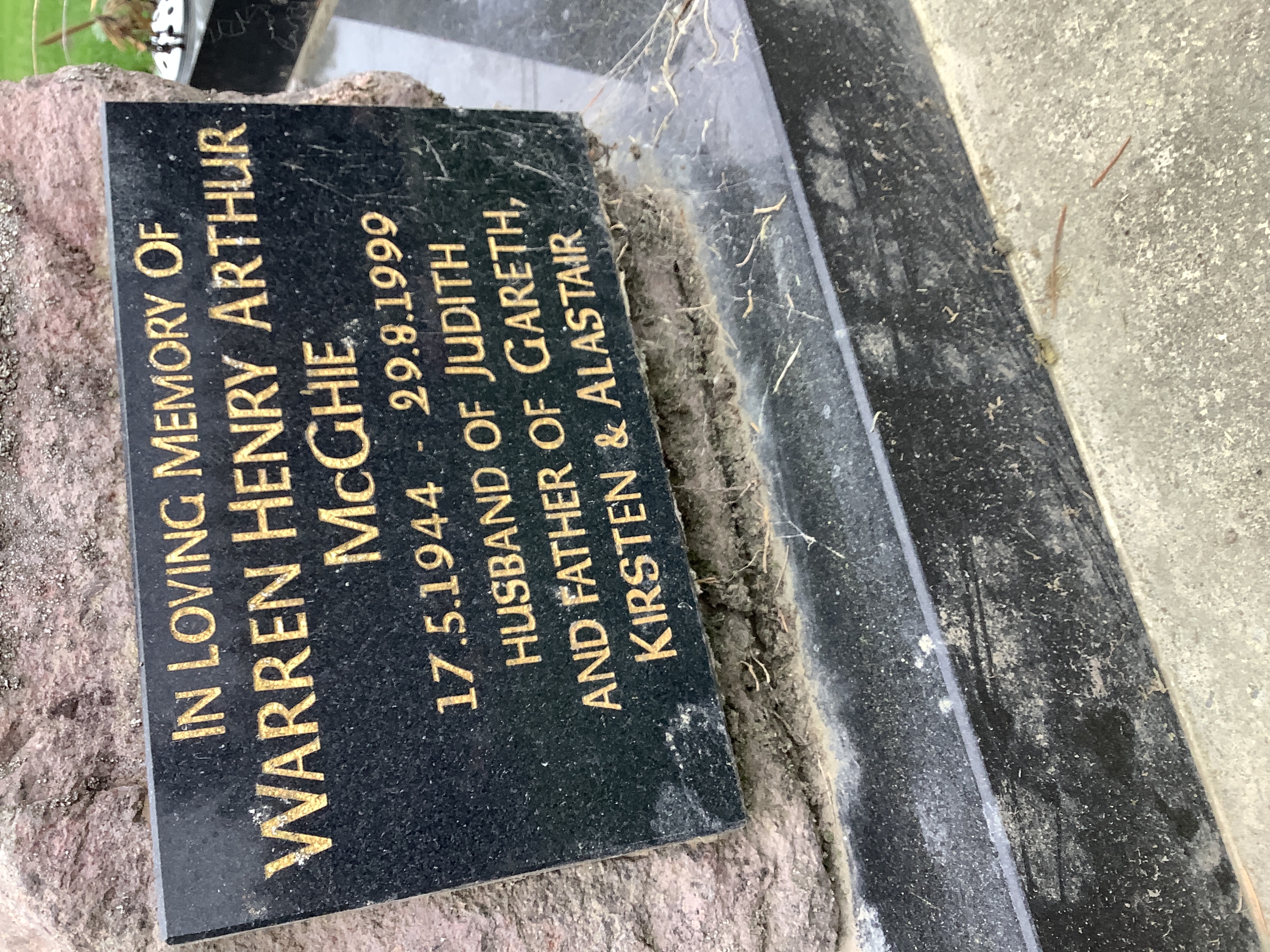 headstone