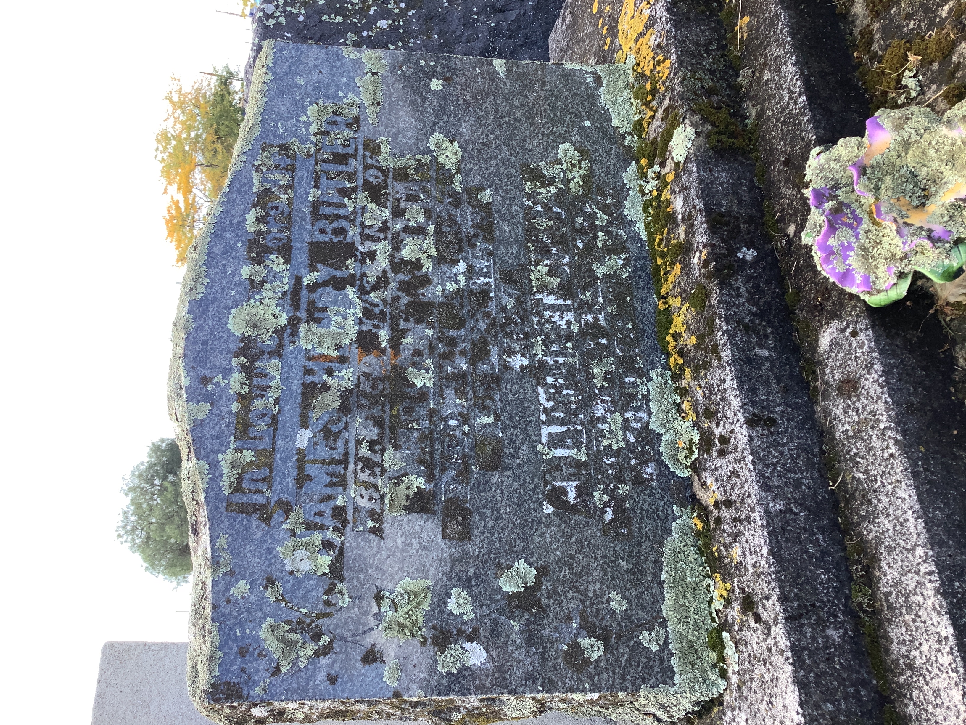 headstone