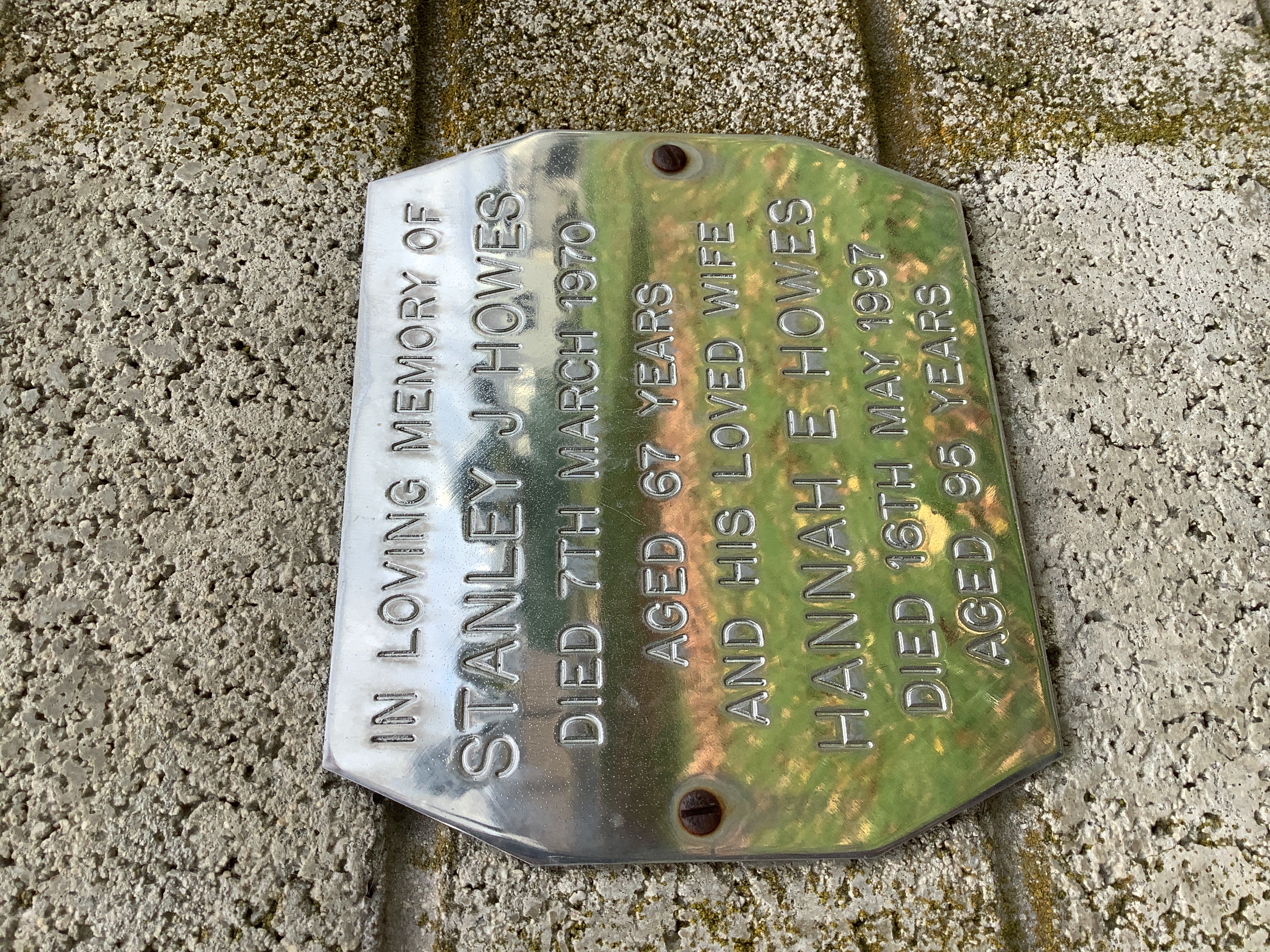 headstone
