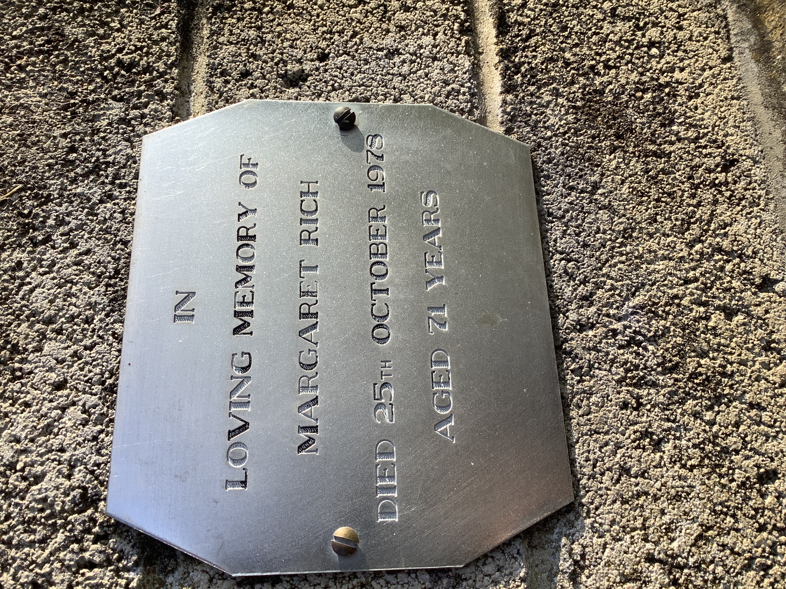 headstone