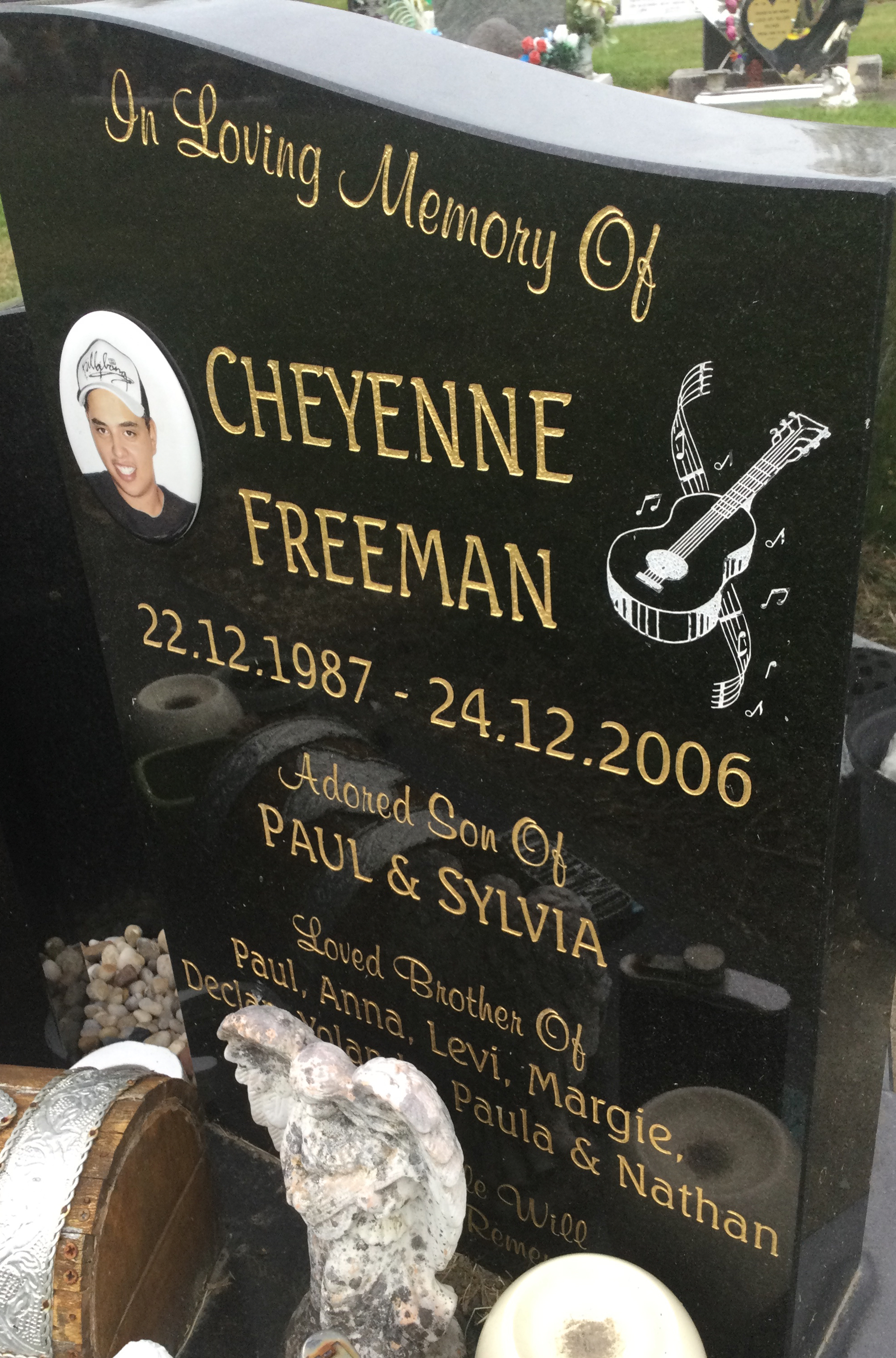 headstone