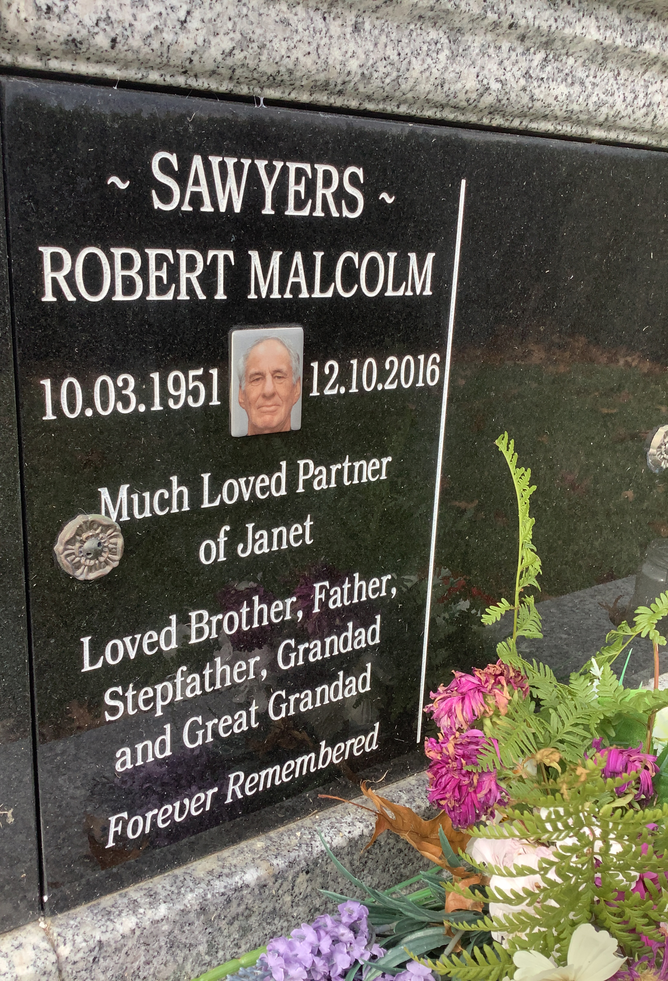 headstone
