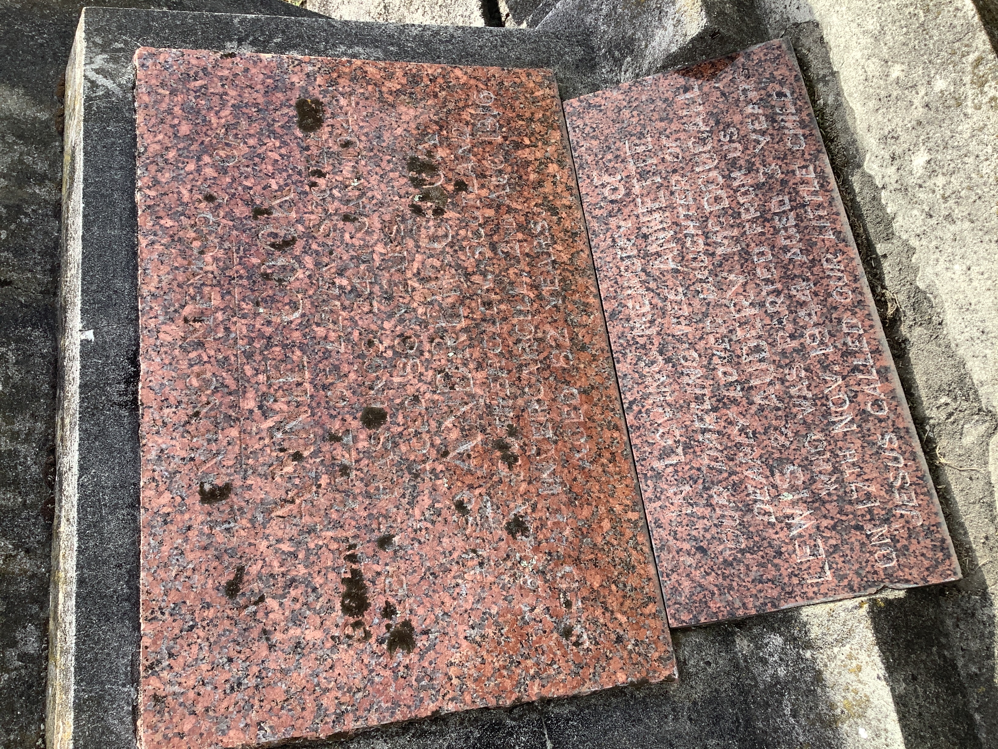 headstone