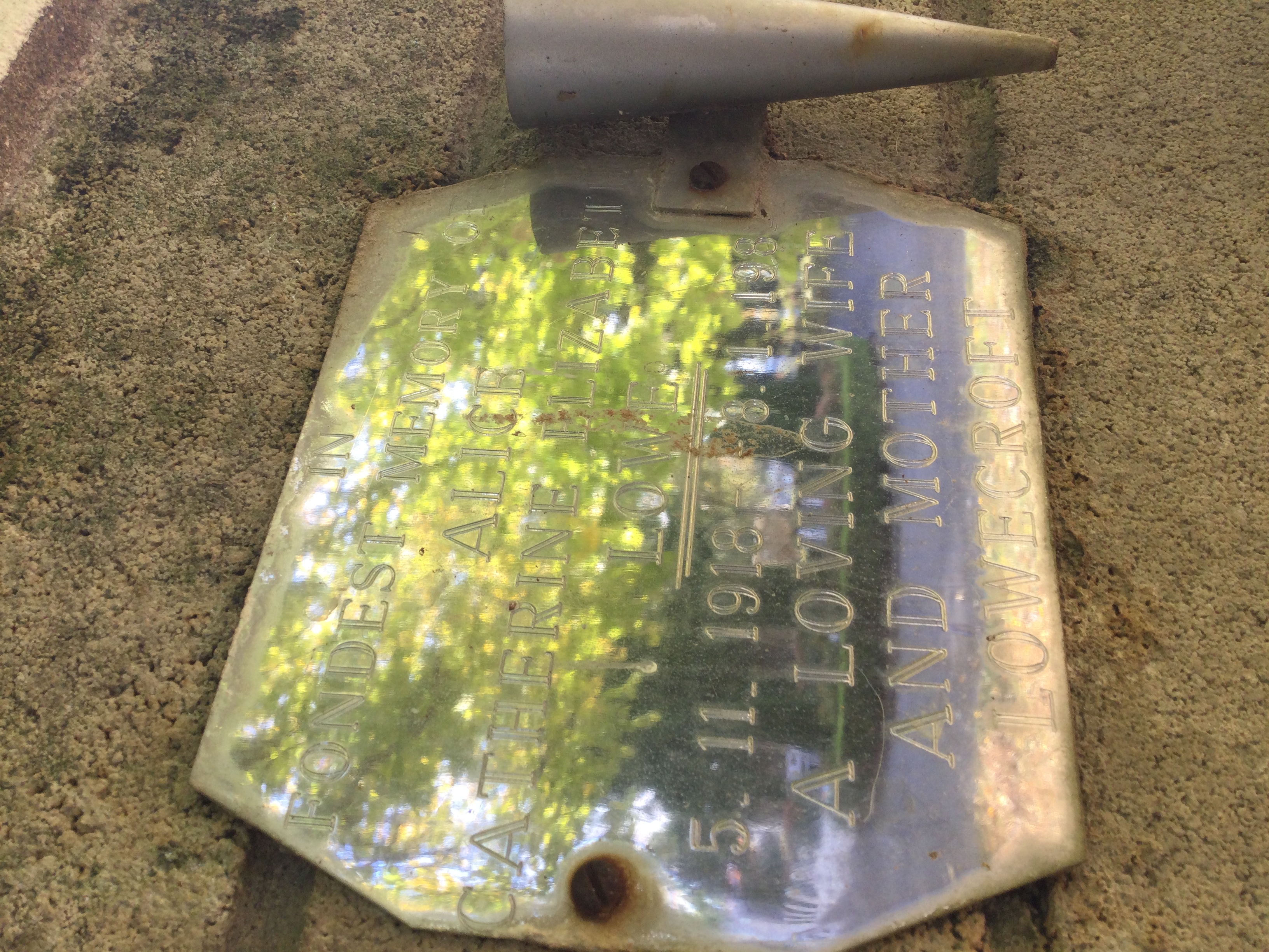headstone