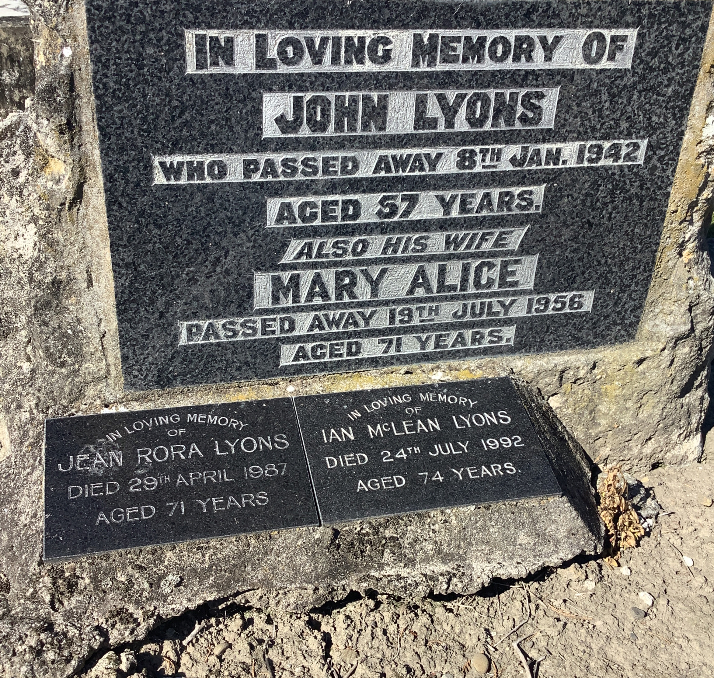 headstone