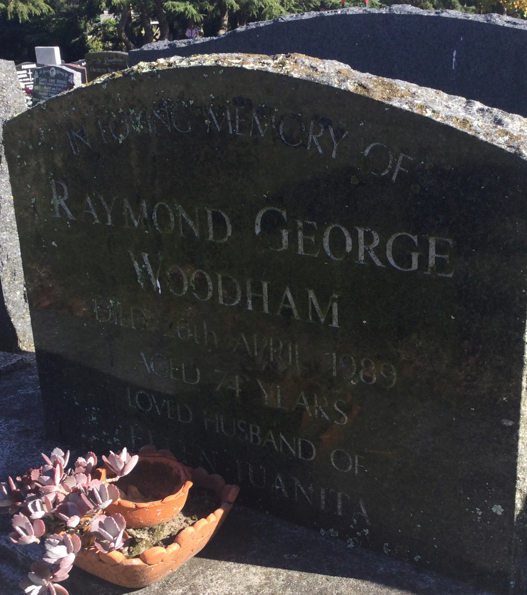 headstone