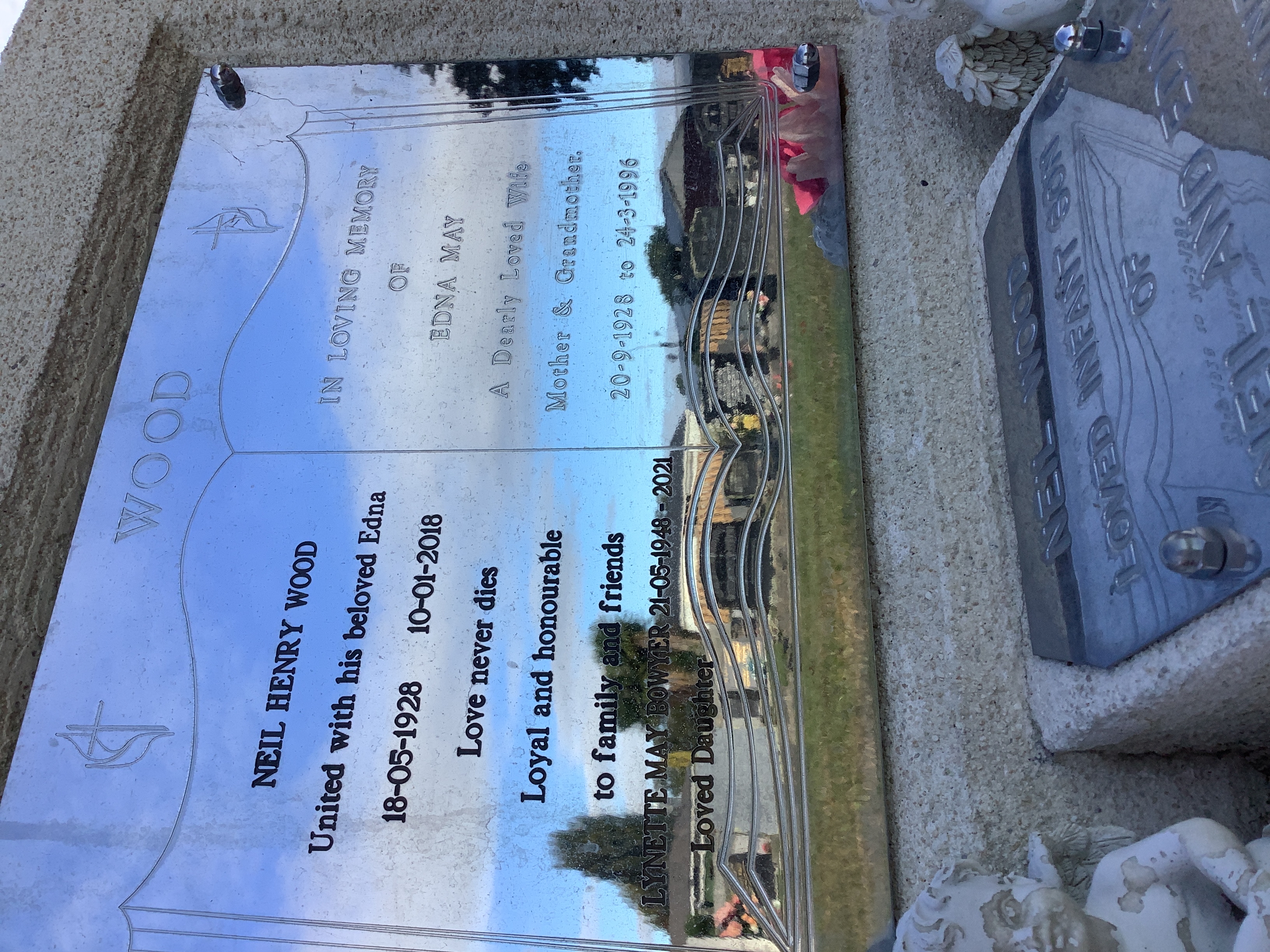 headstone