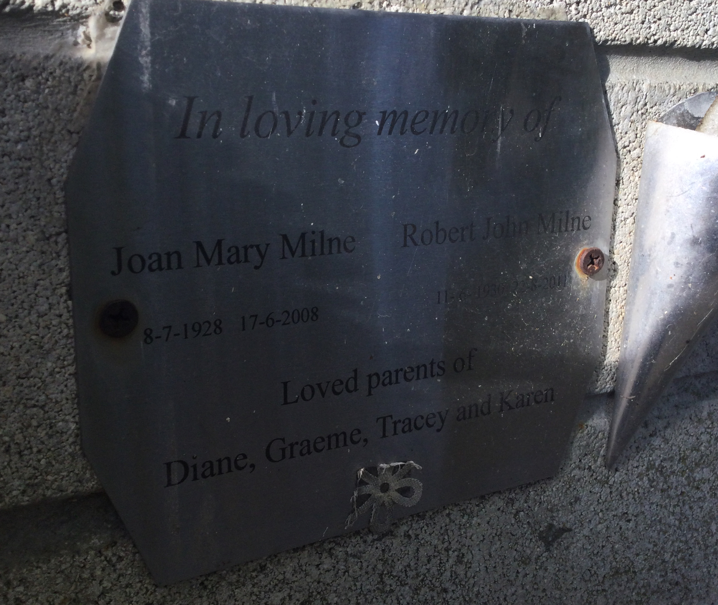 headstone
