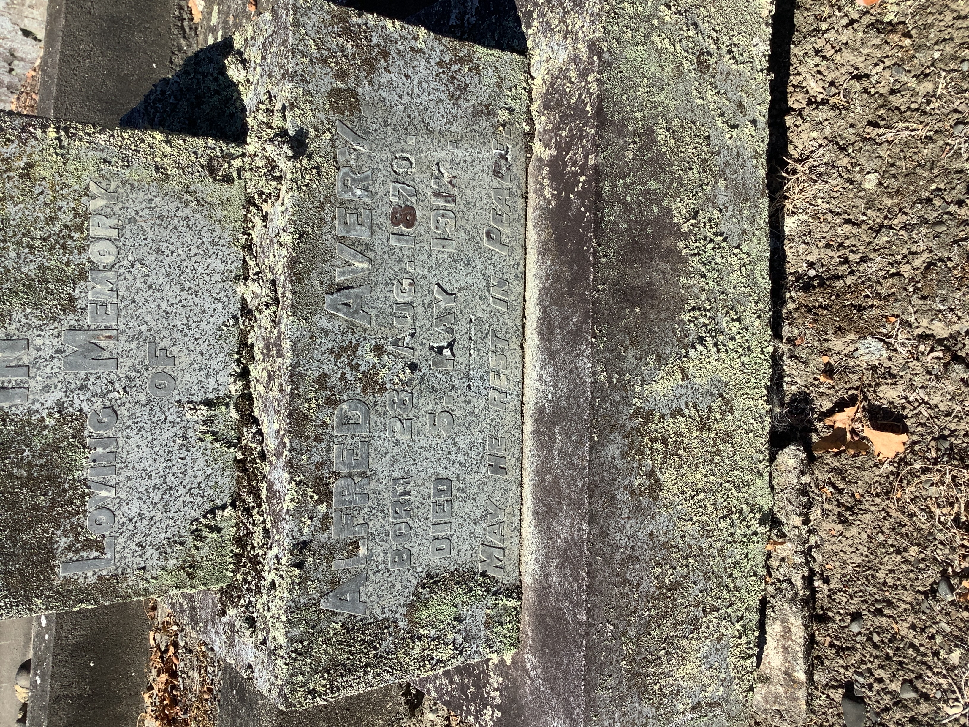 headstone