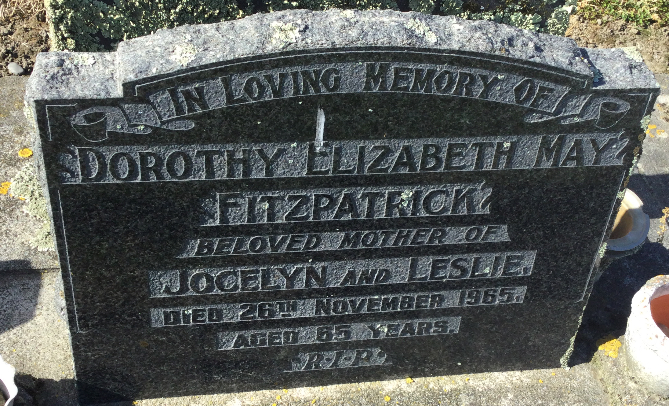headstone