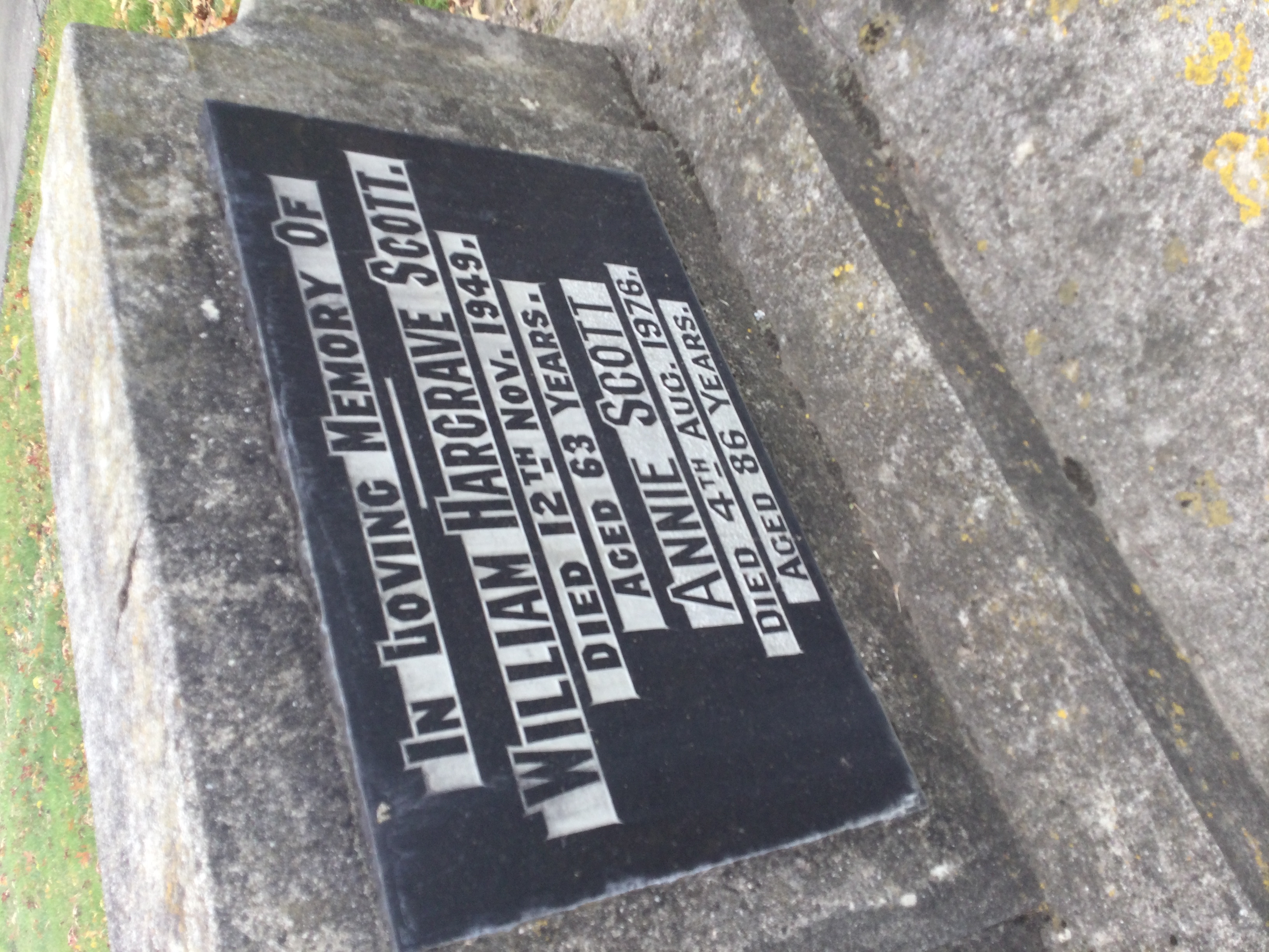 headstone