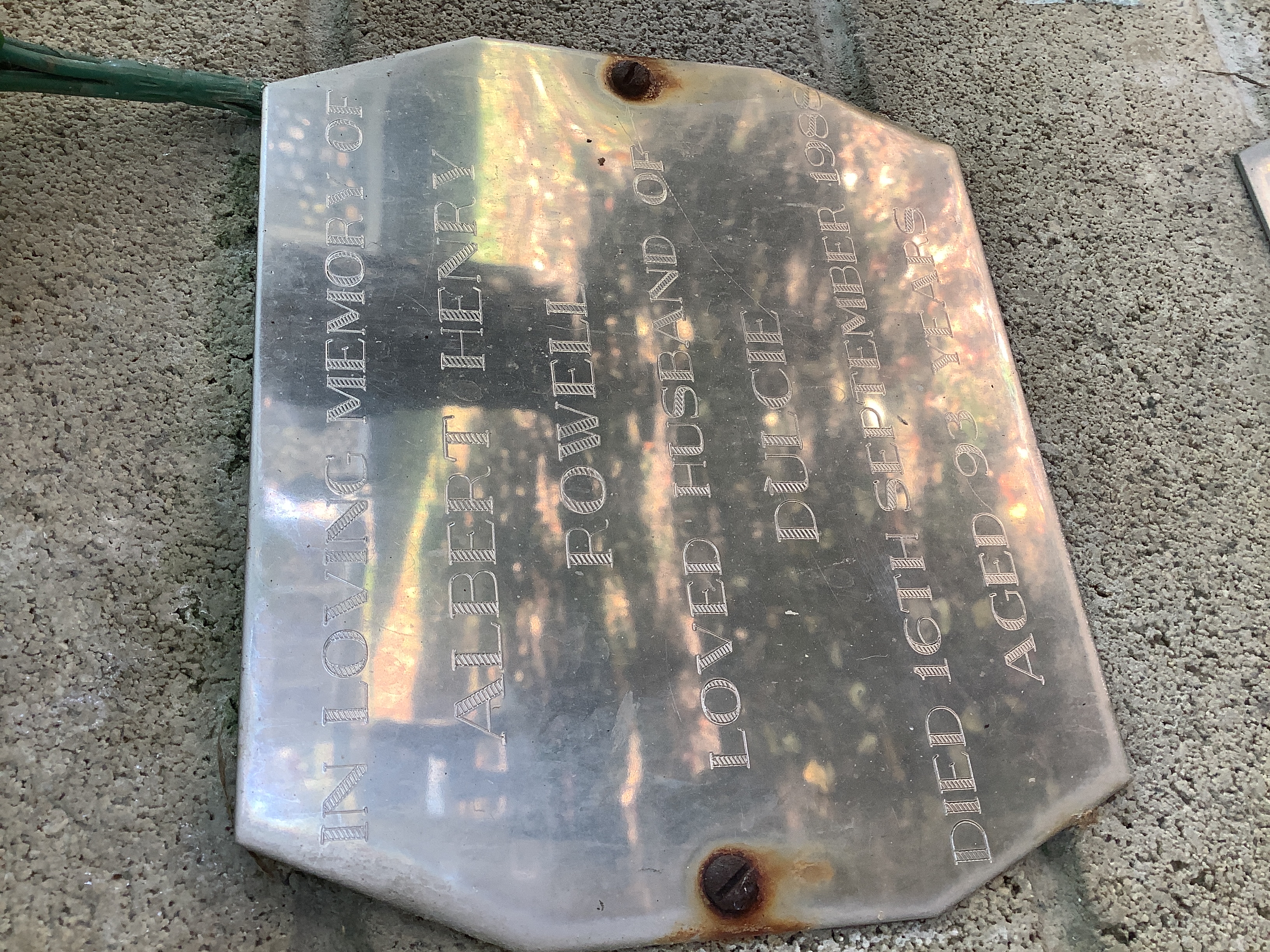 headstone