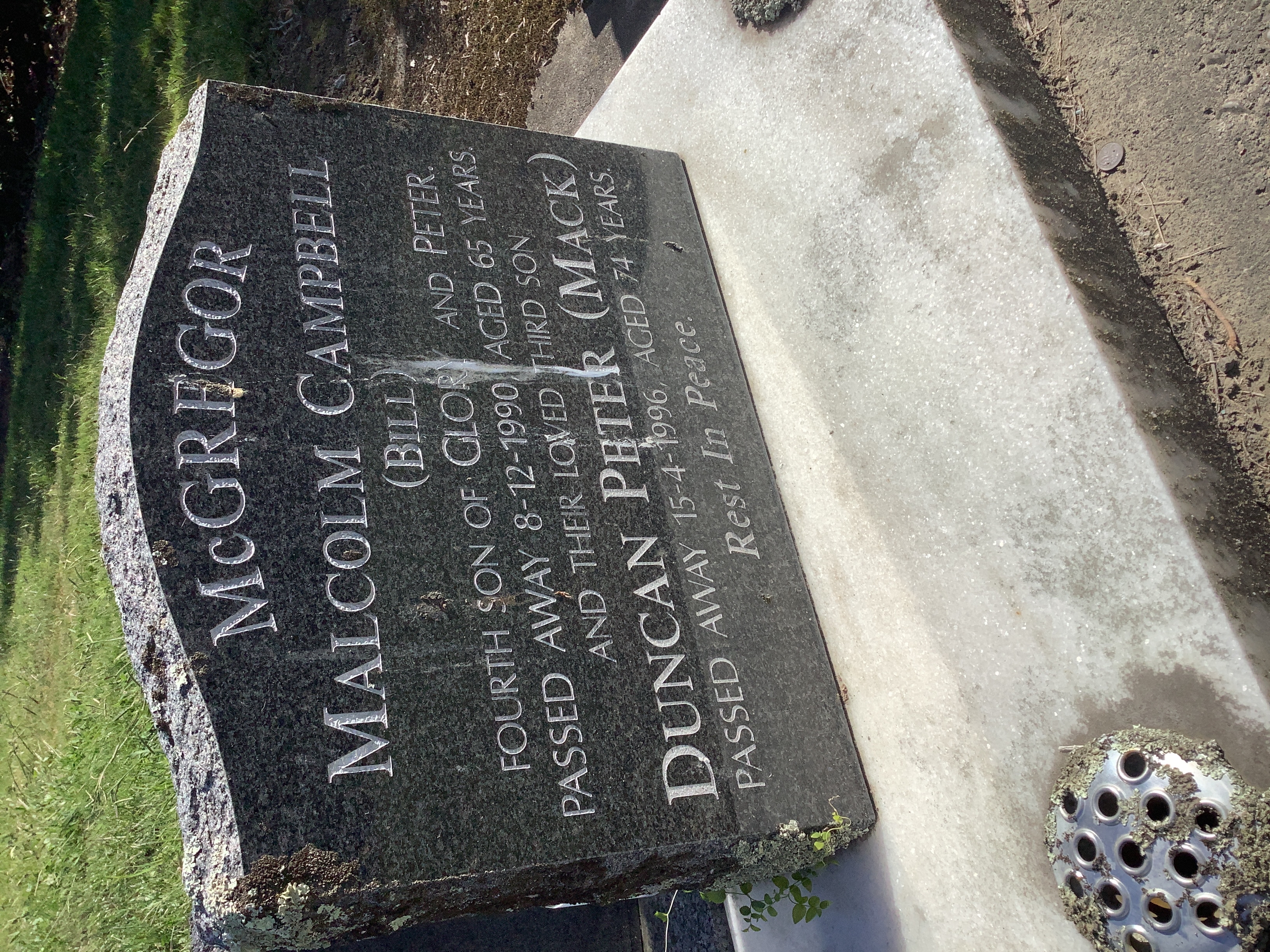 headstone