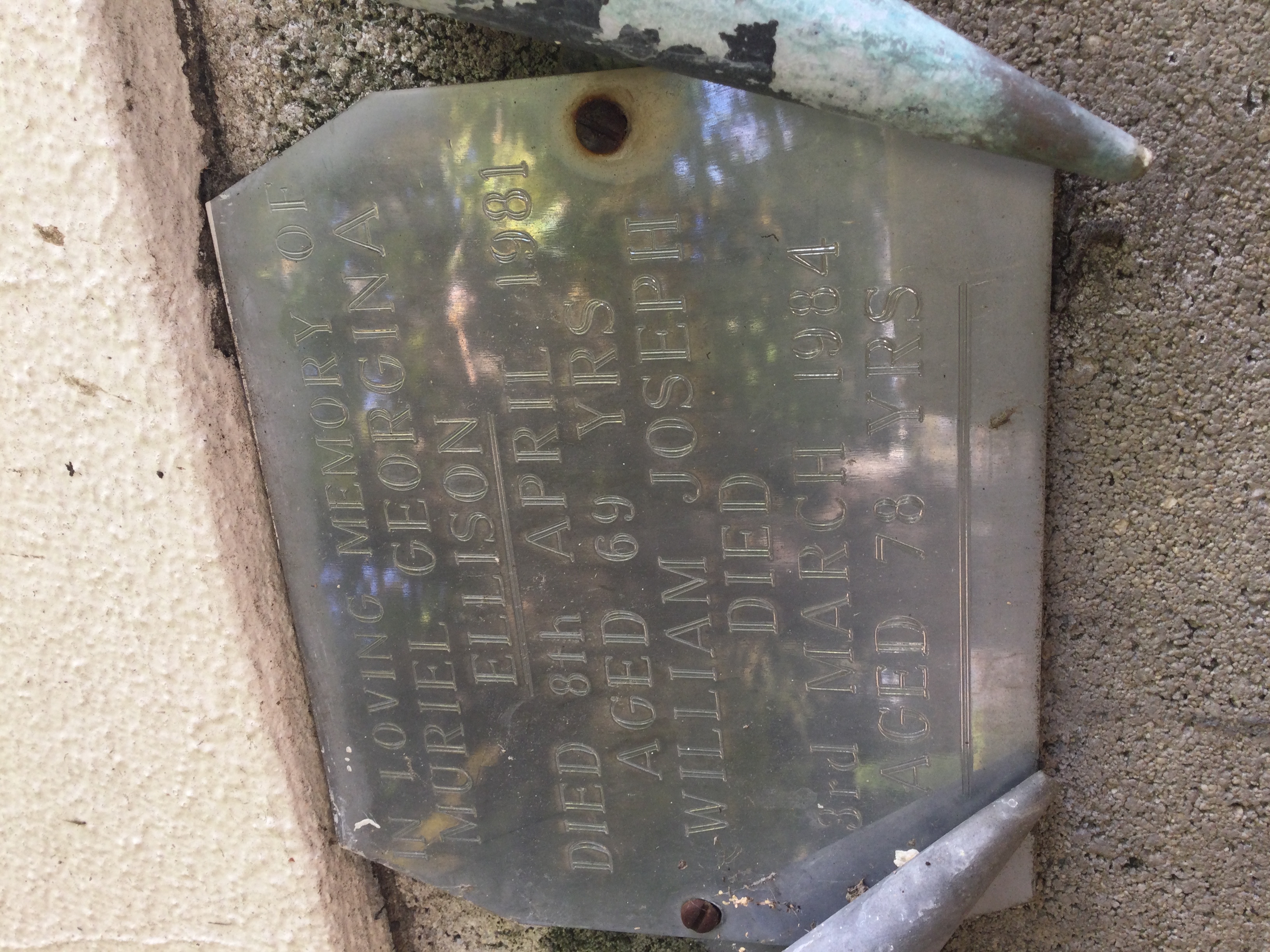 headstone
