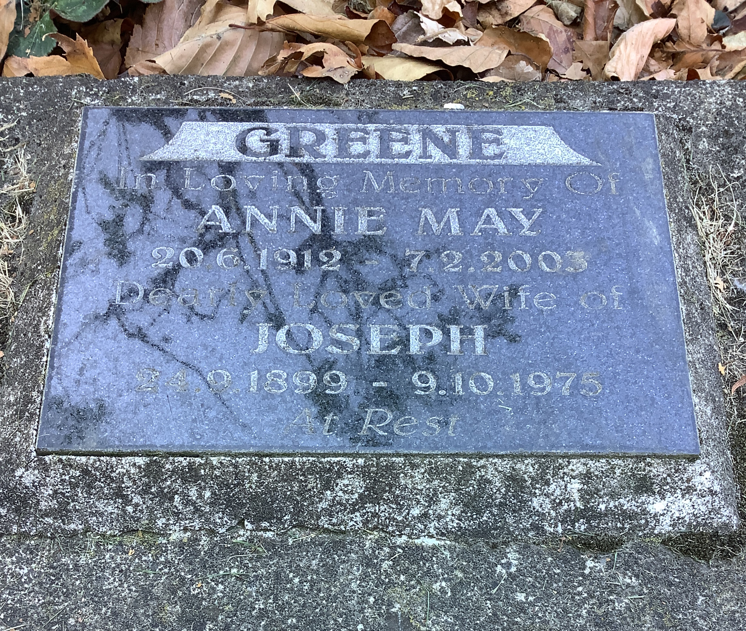 headstone