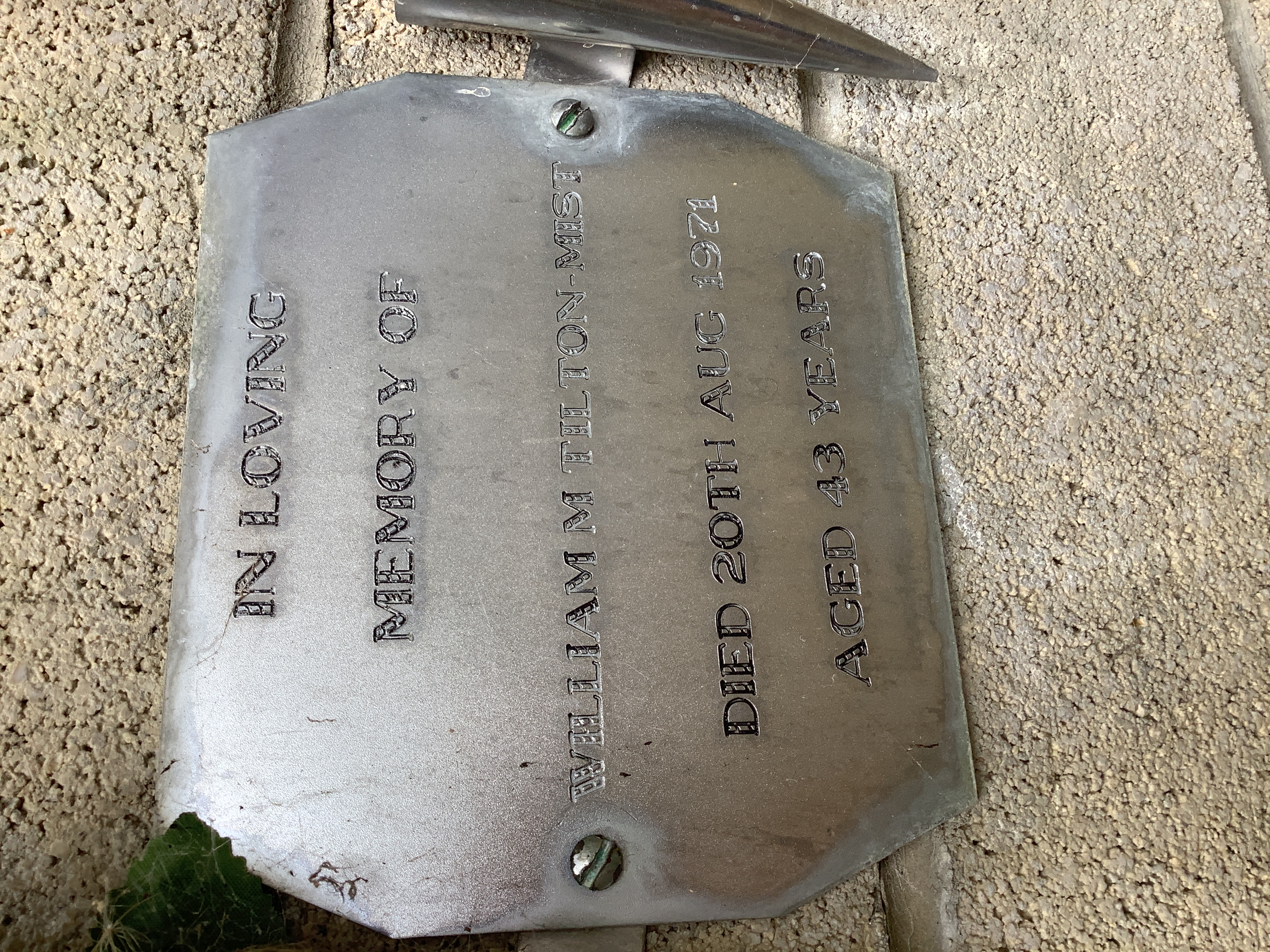 headstone