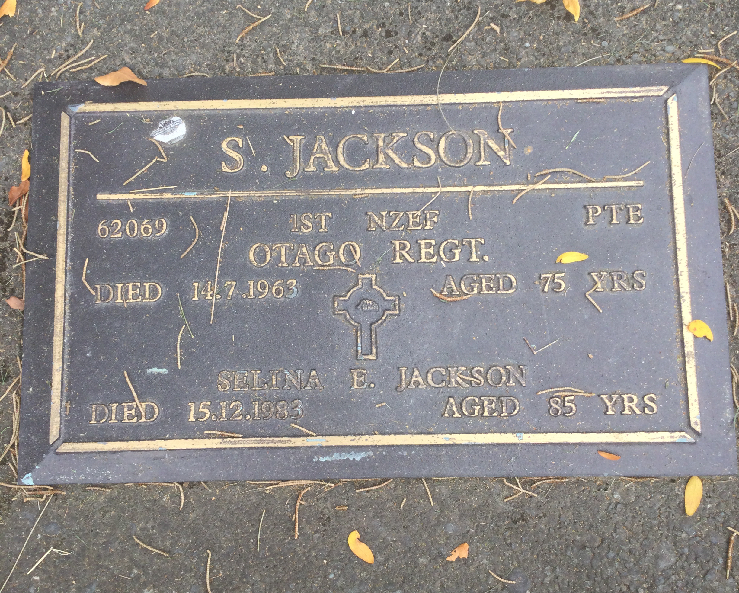 headstone