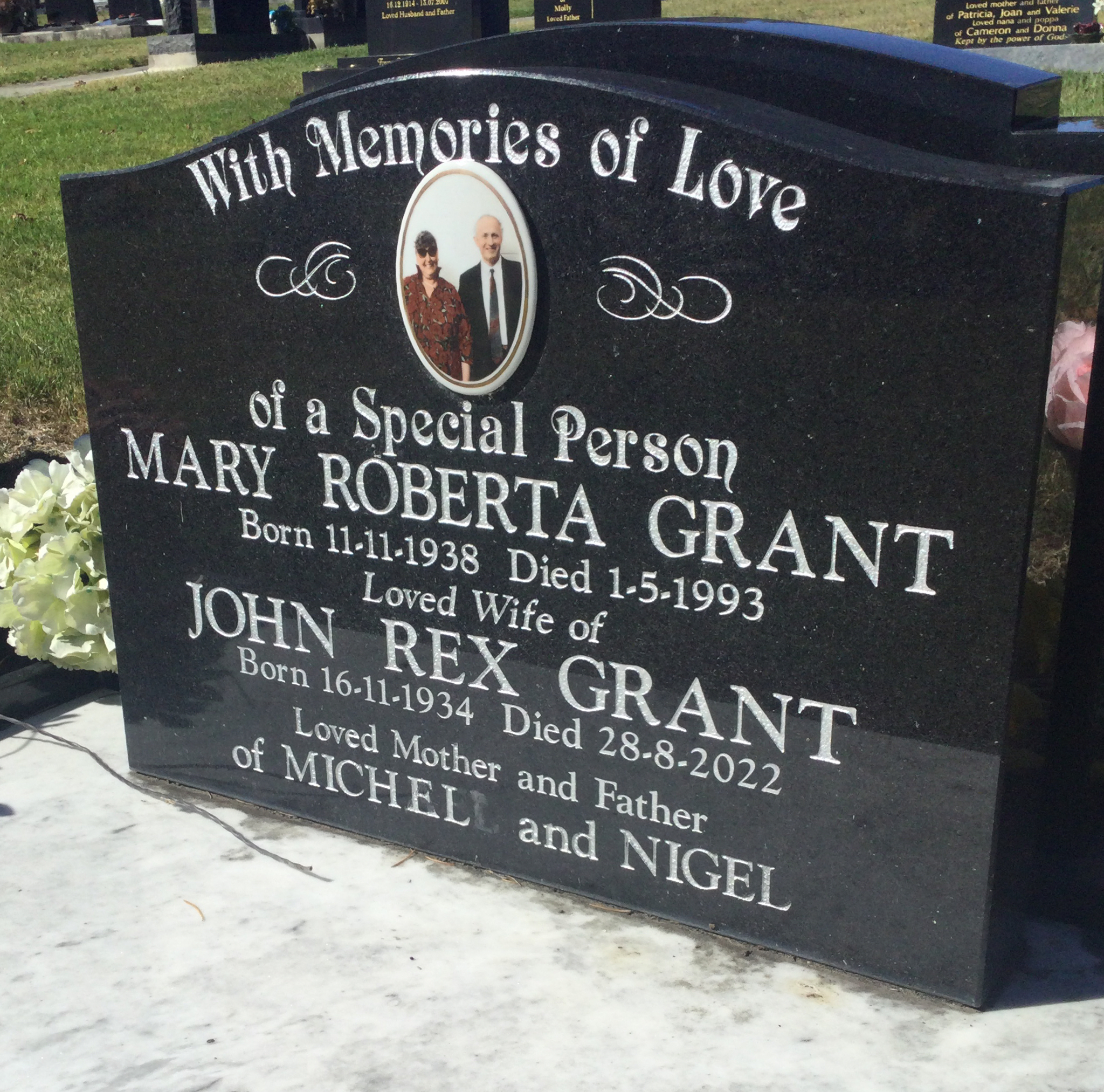 headstone