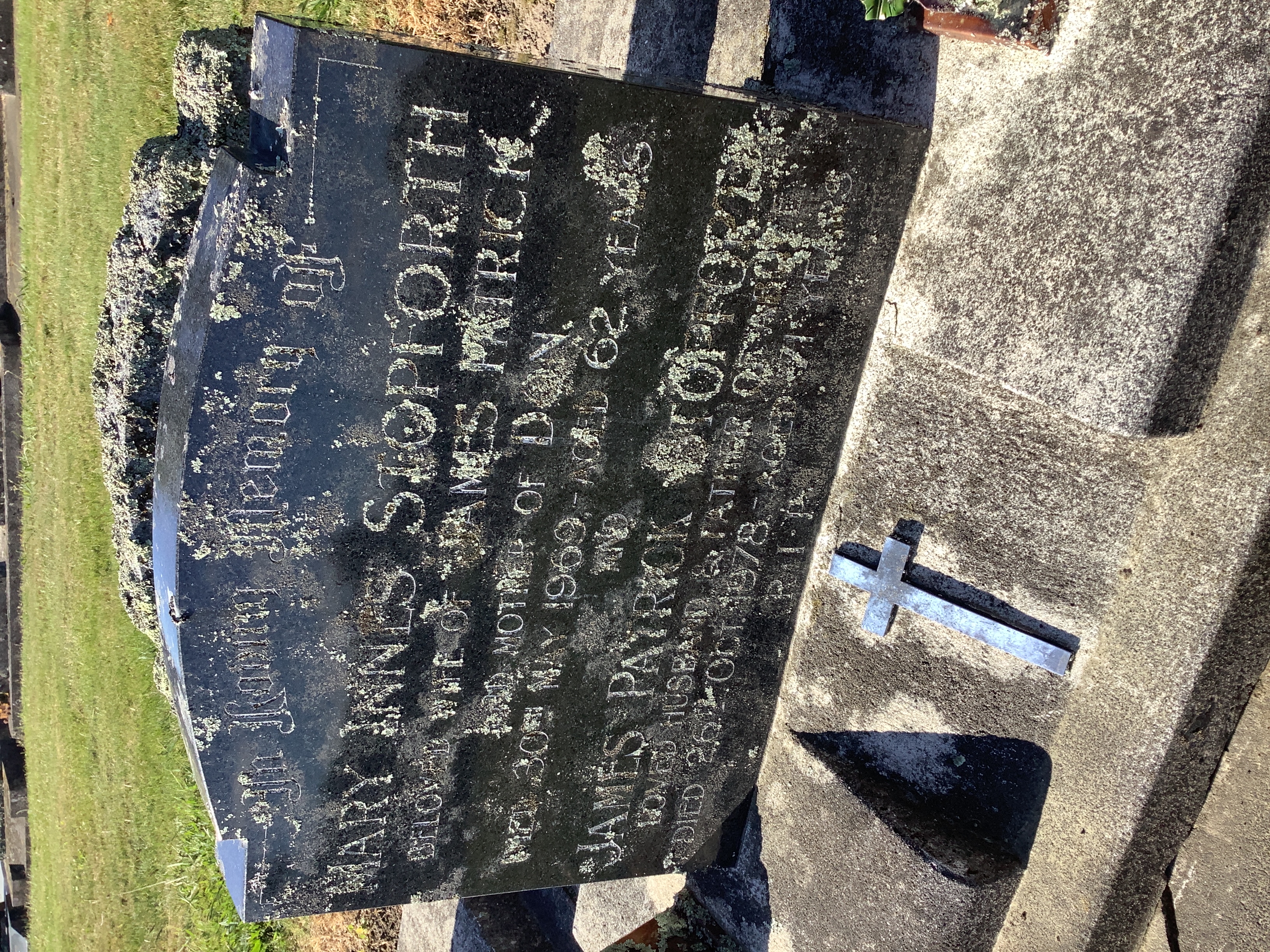 headstone