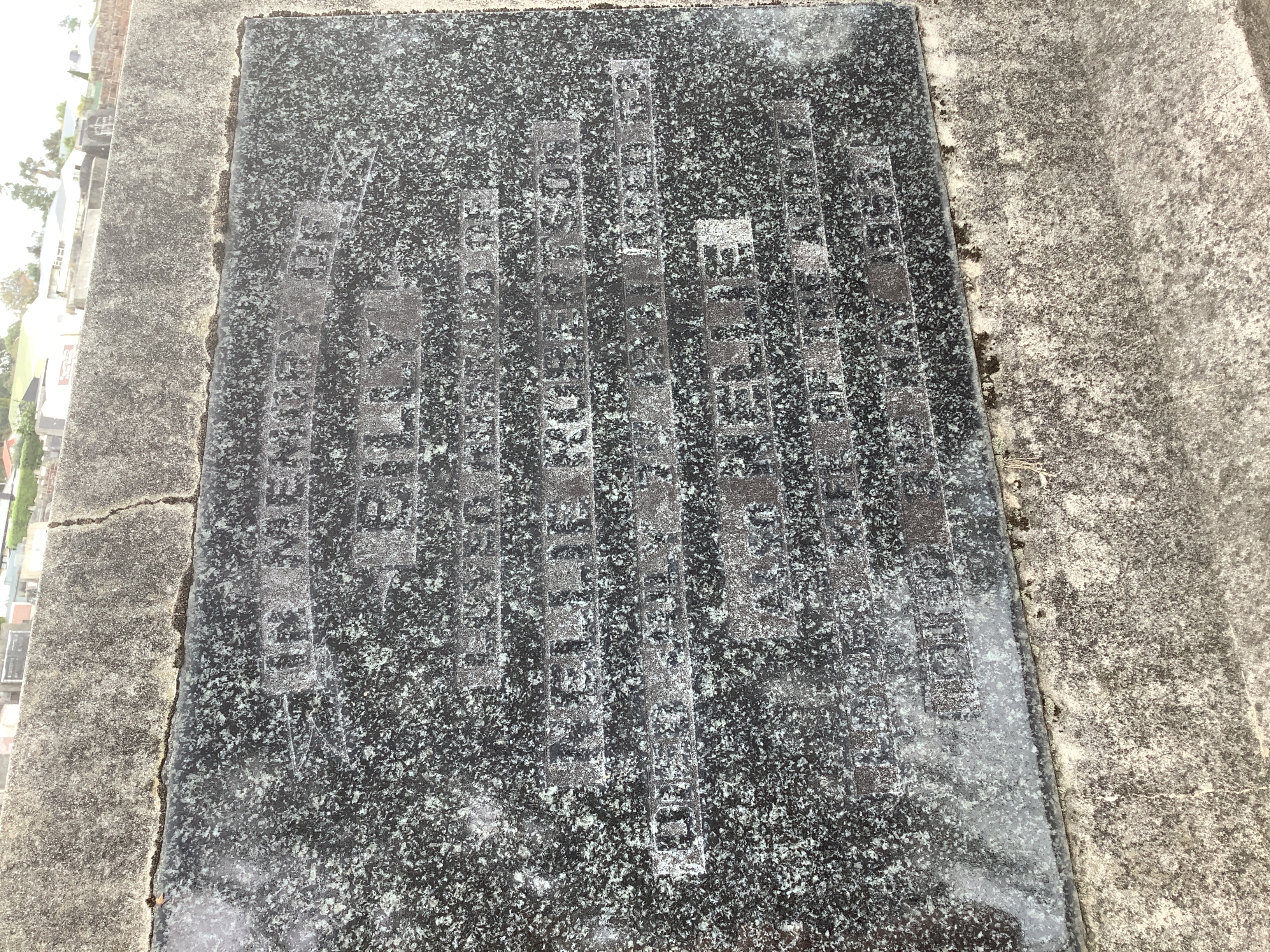 headstone