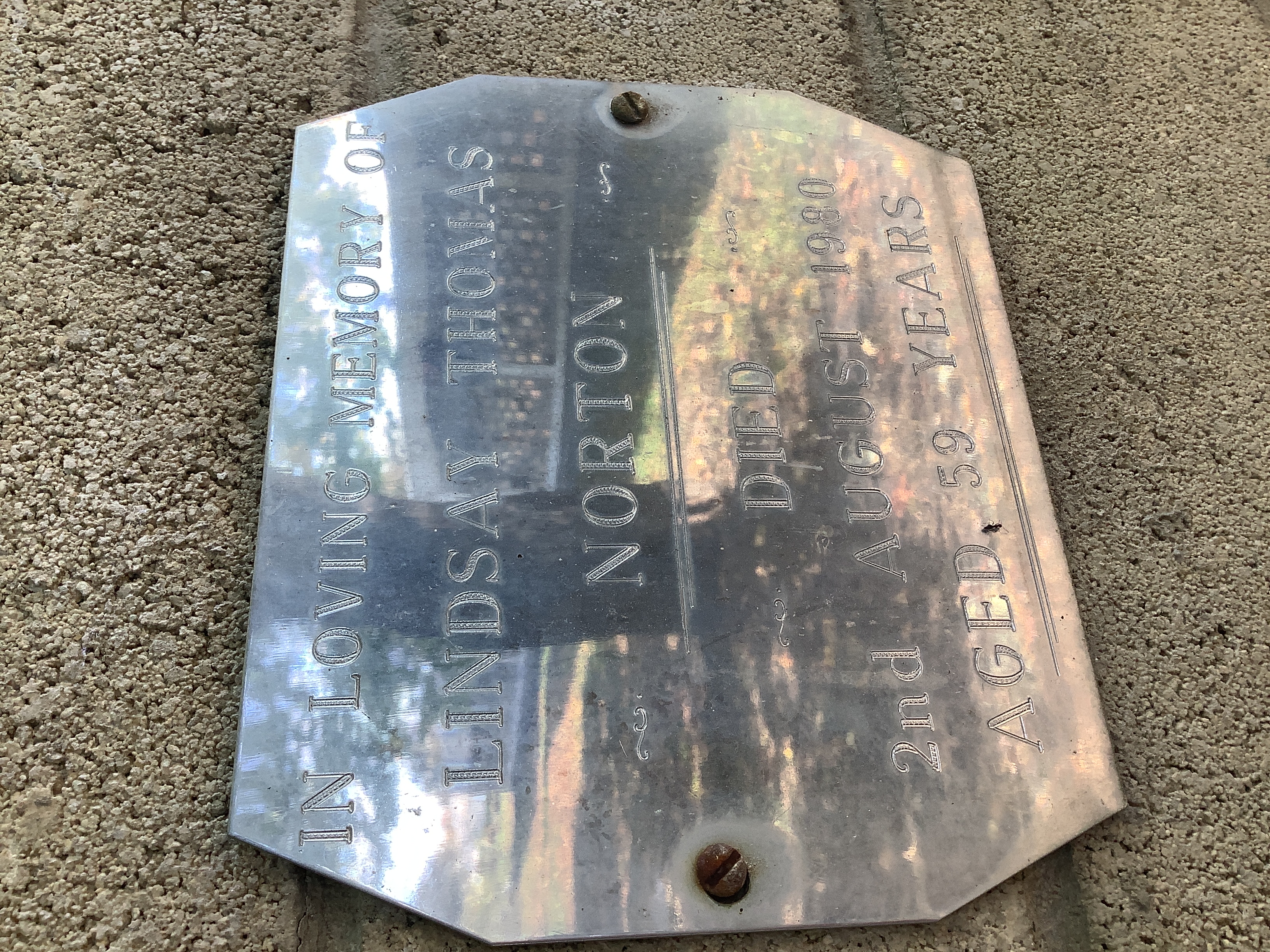 headstone