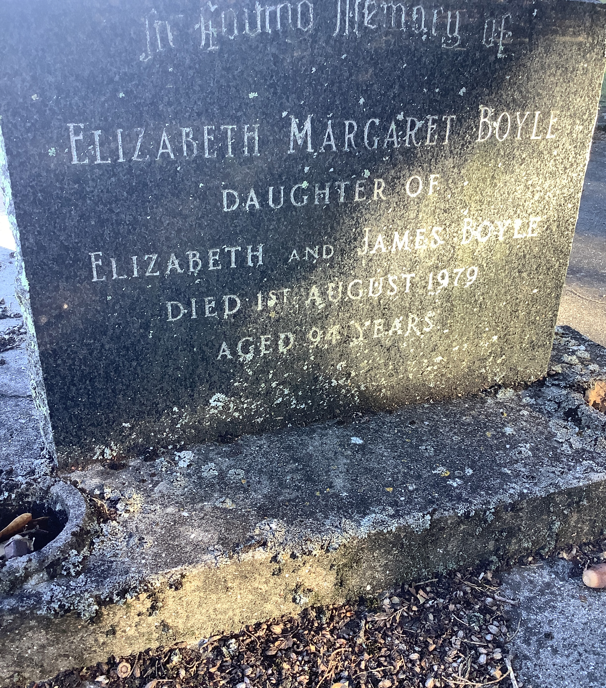 headstone