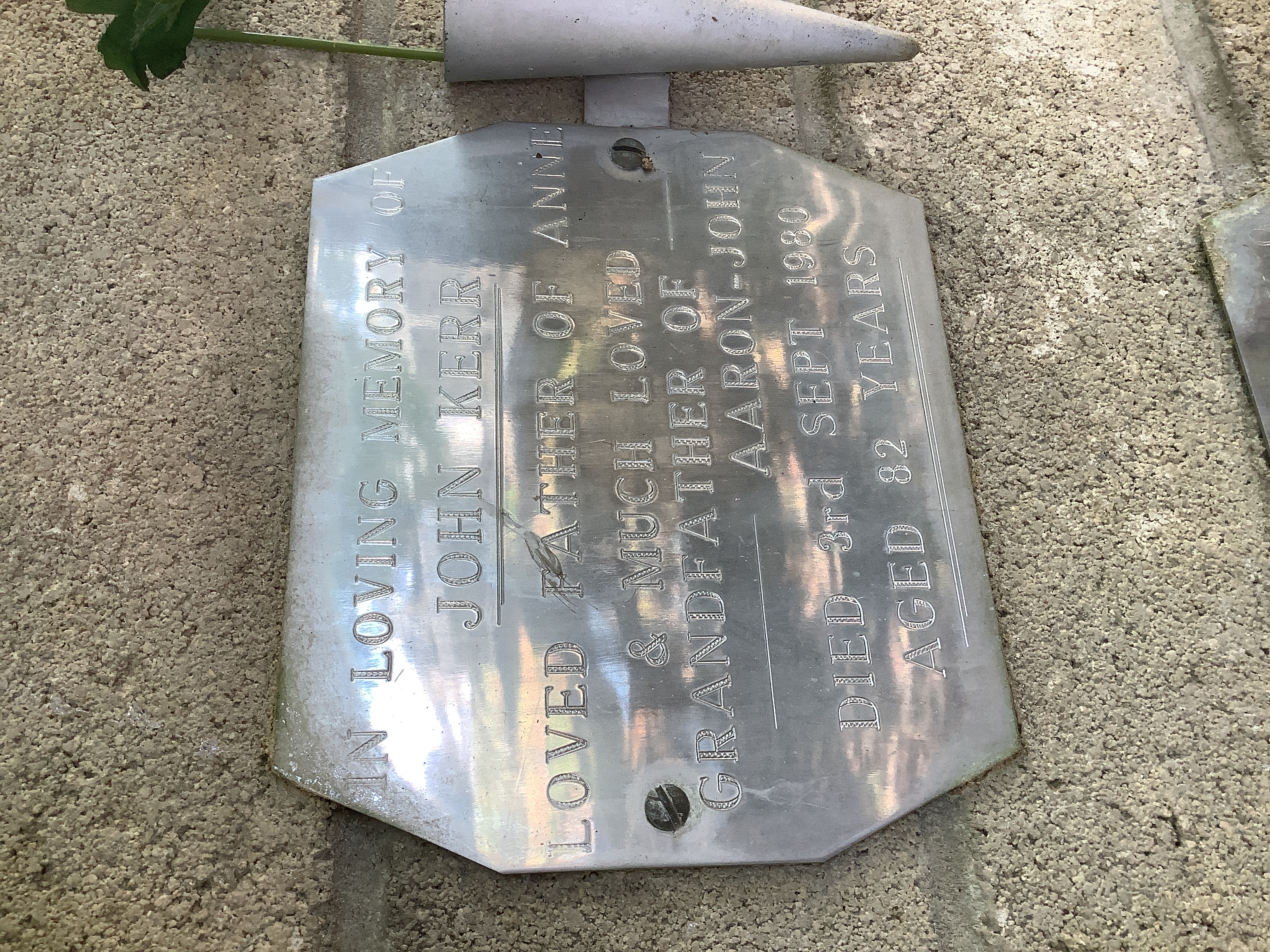 headstone
