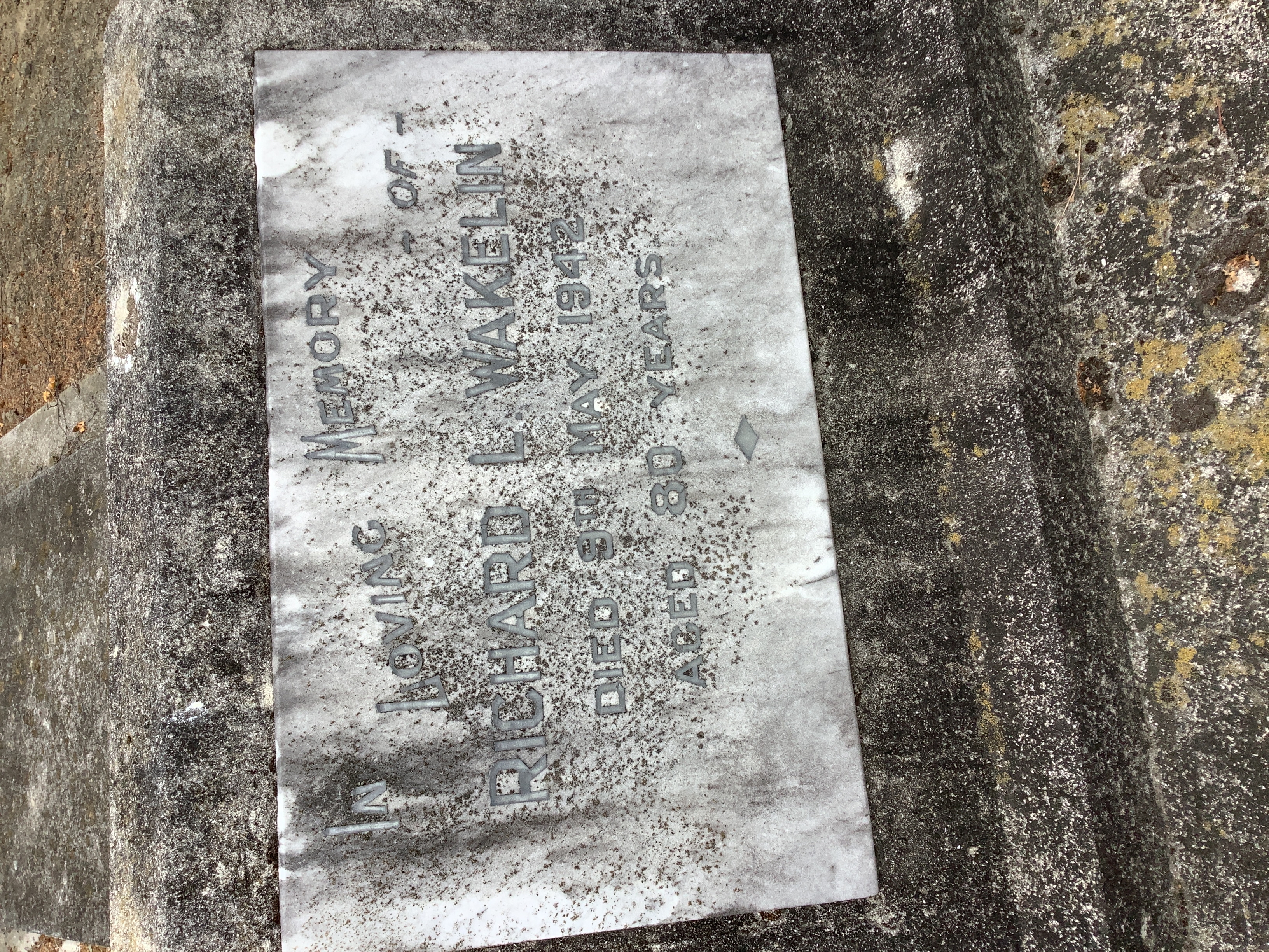 headstone