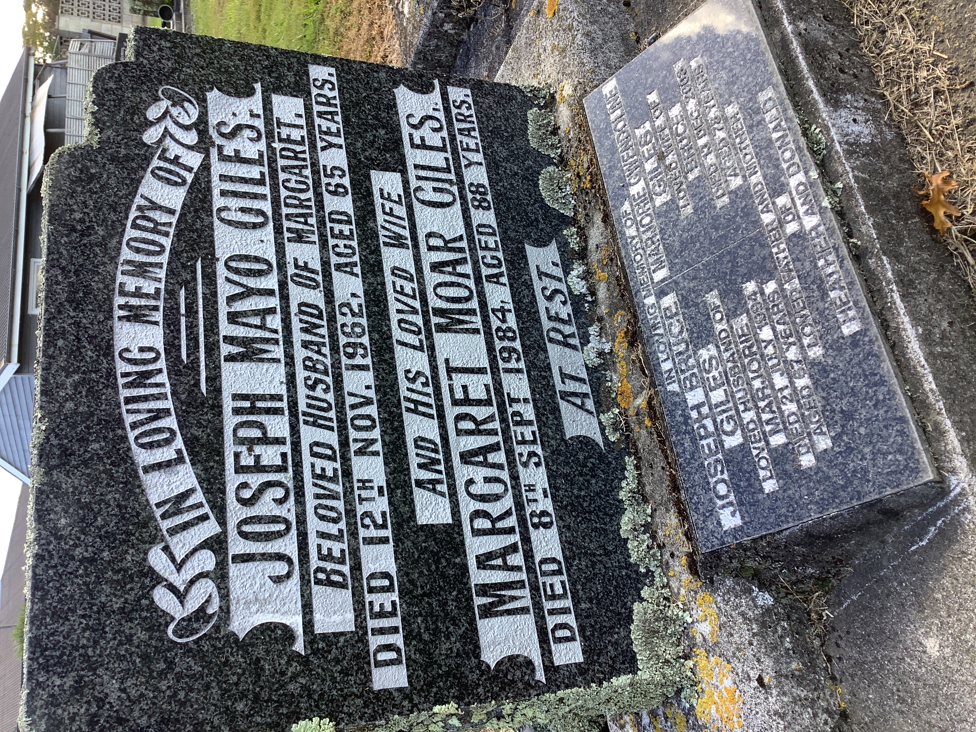 headstone