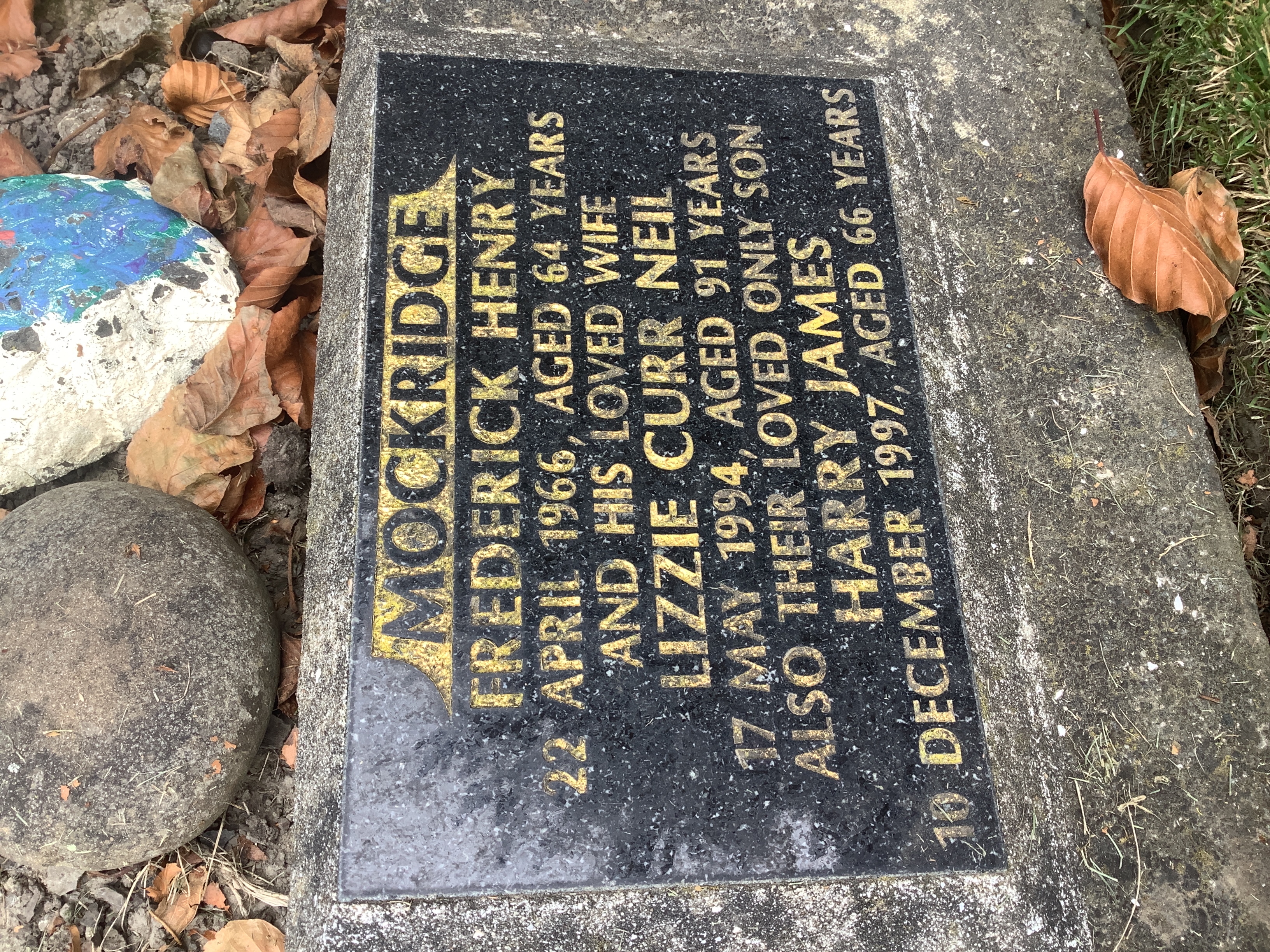 headstone