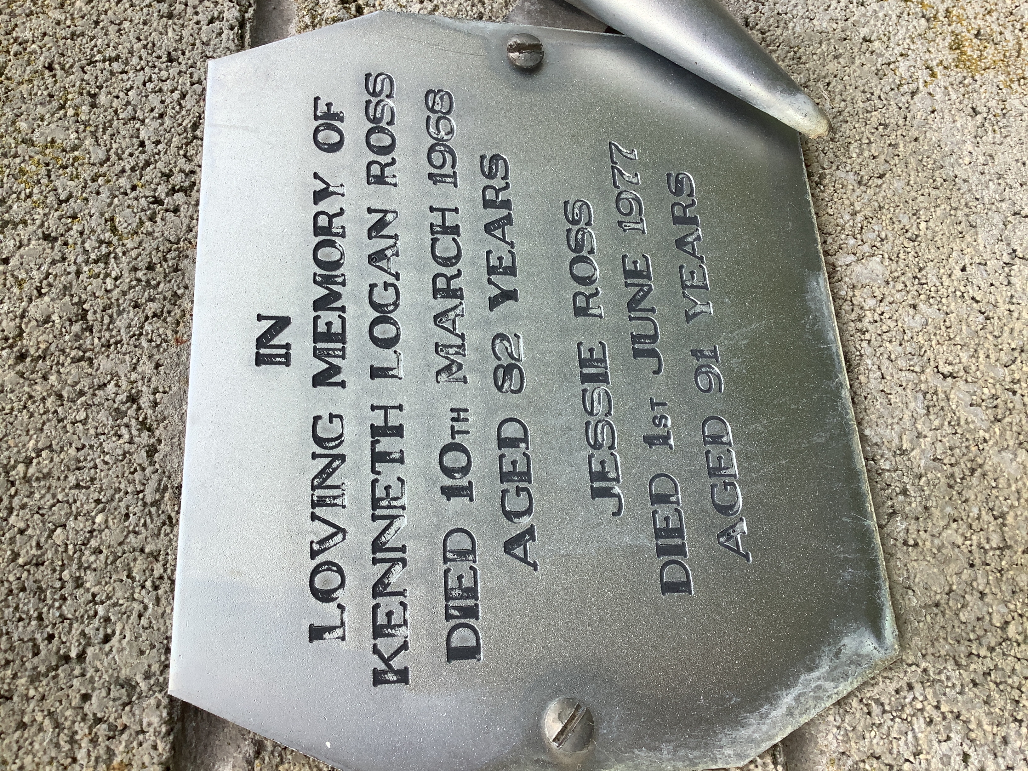 headstone