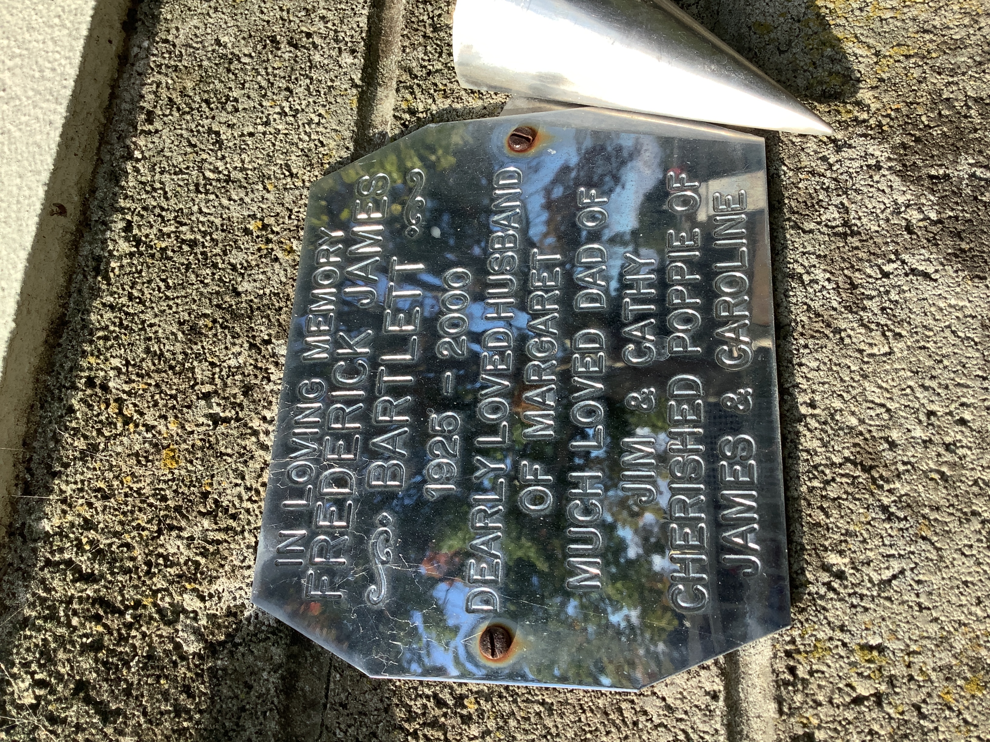 headstone