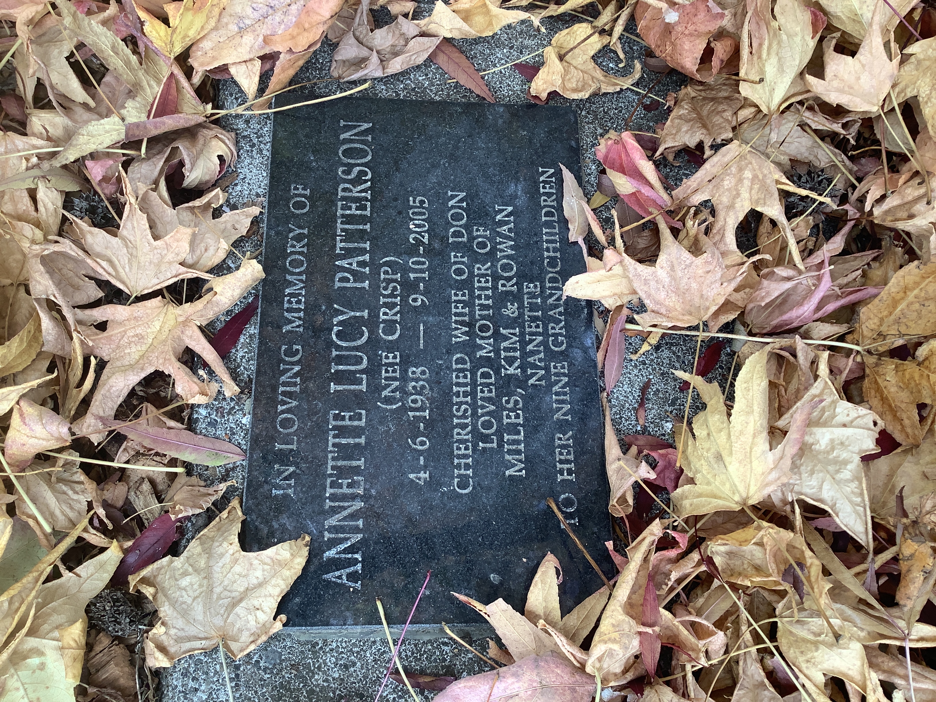 headstone