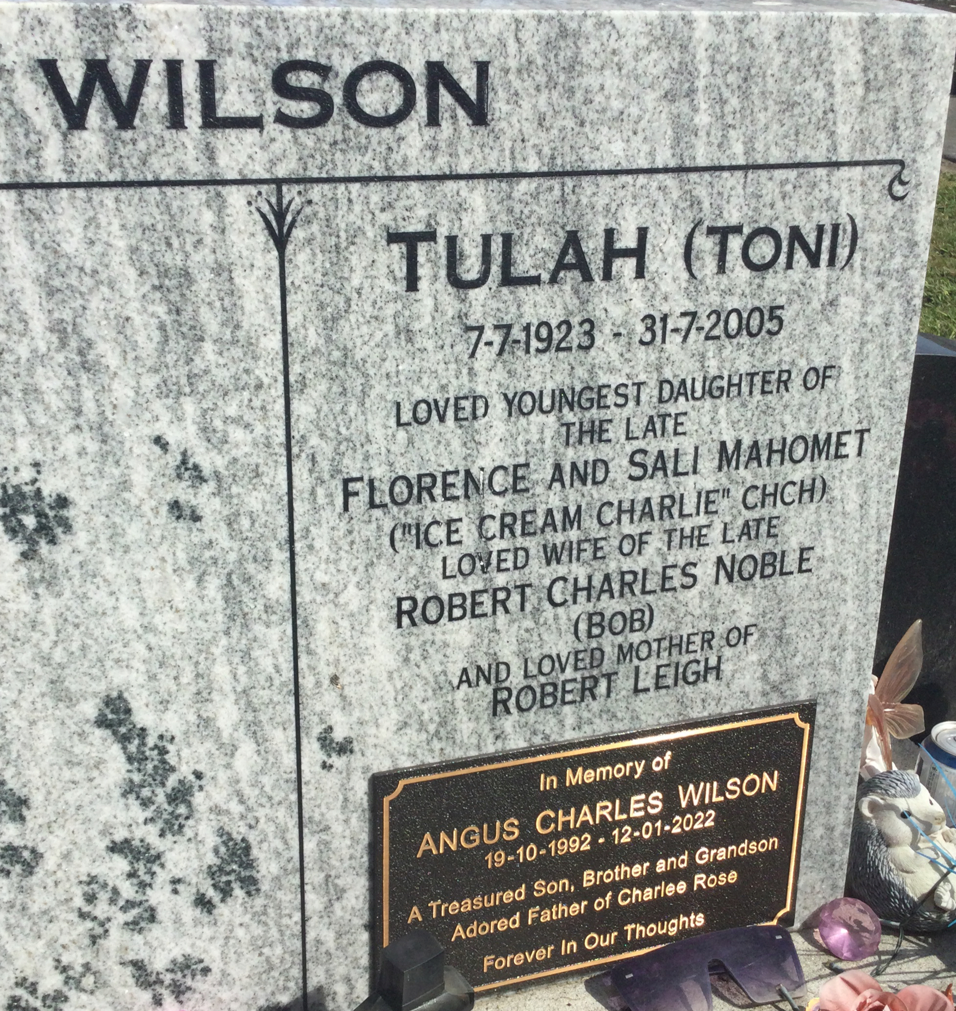 headstone